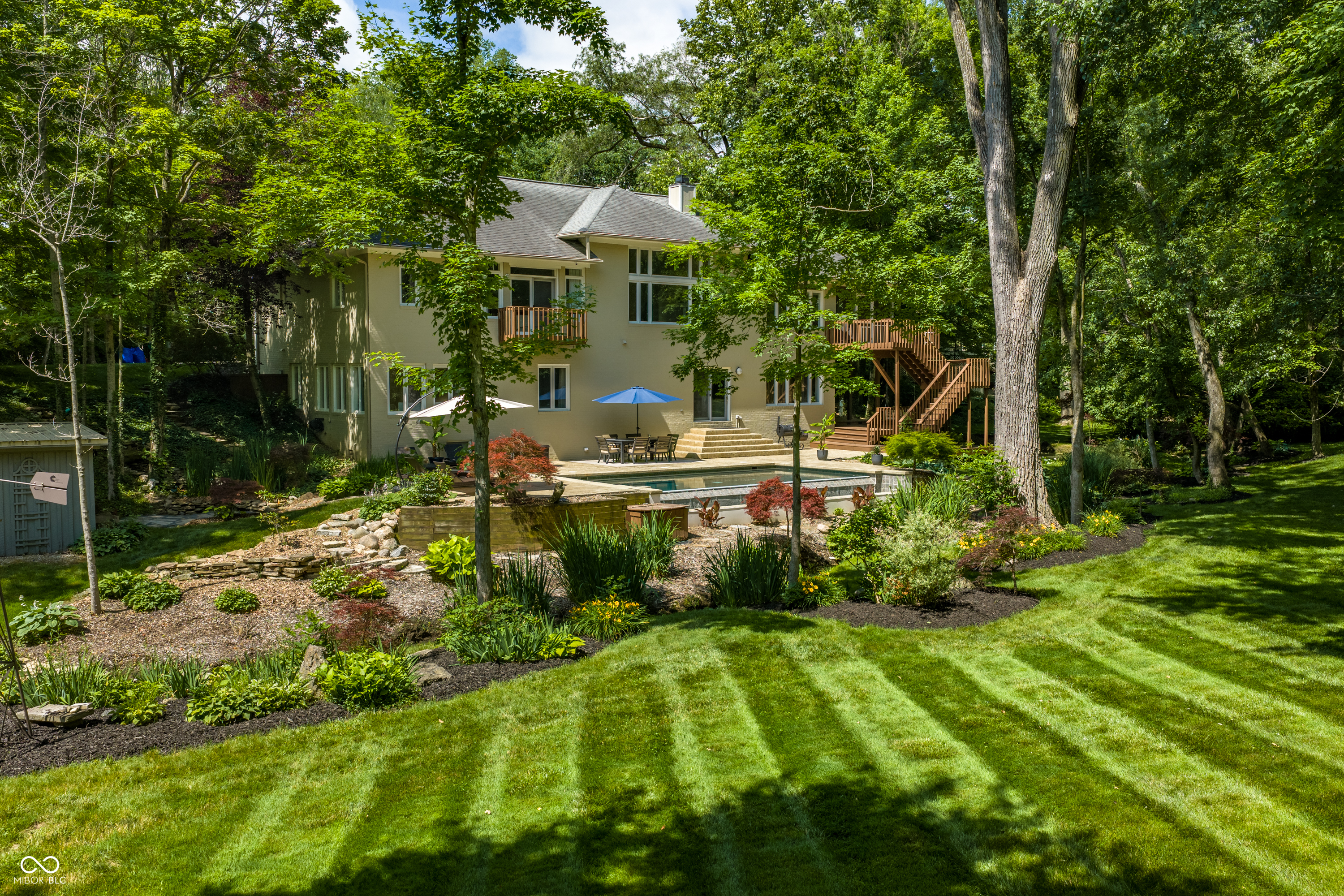 8040 88th Street W