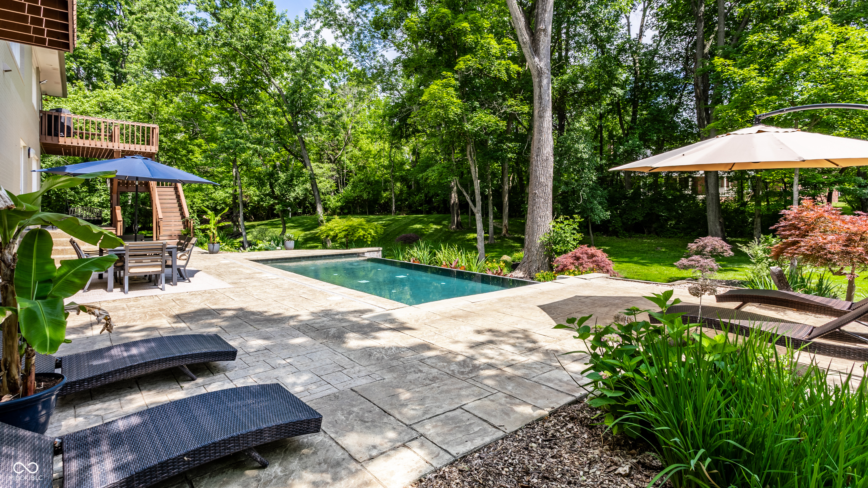 8040 88th Street W