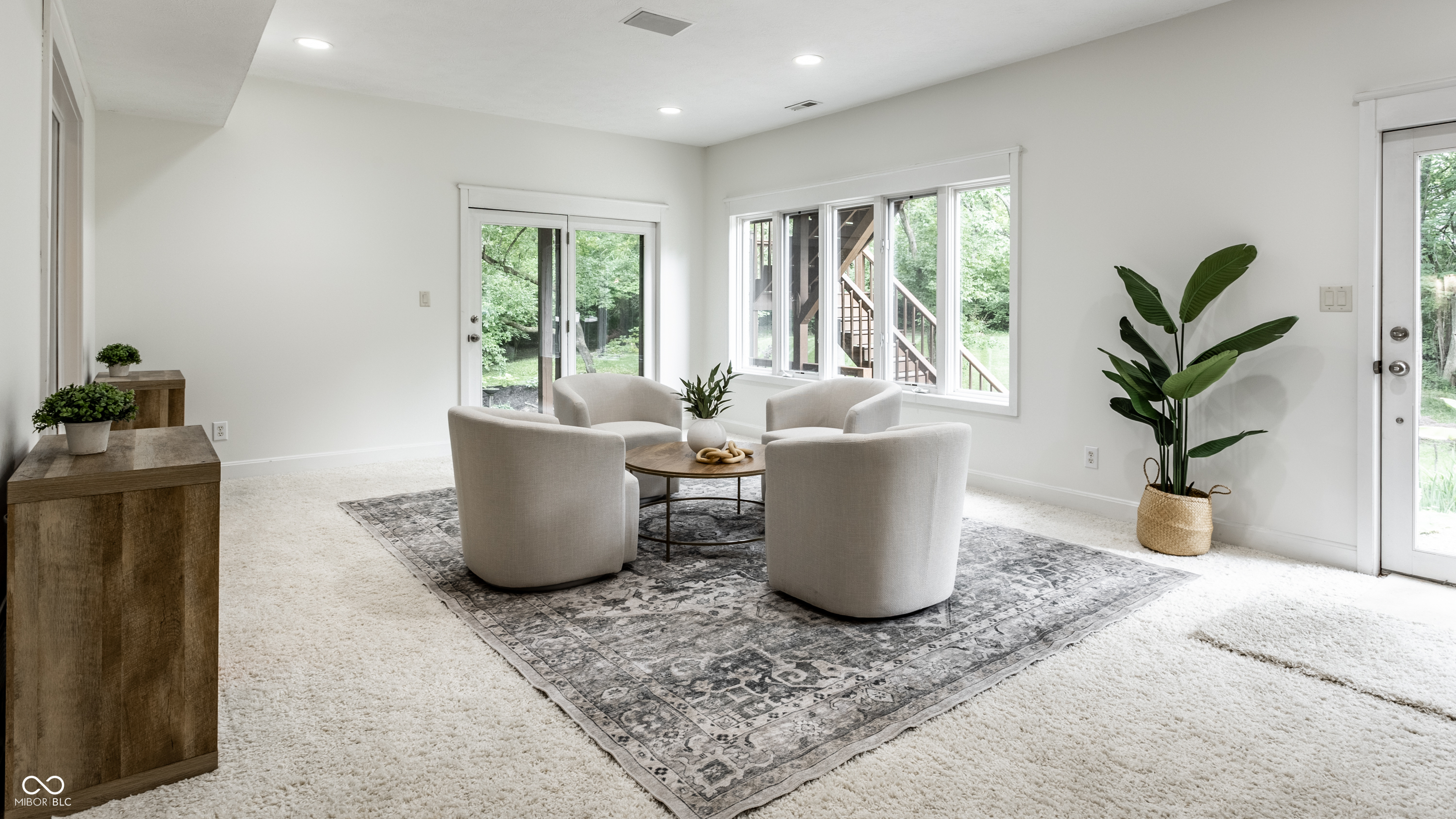 8040 88th Street W