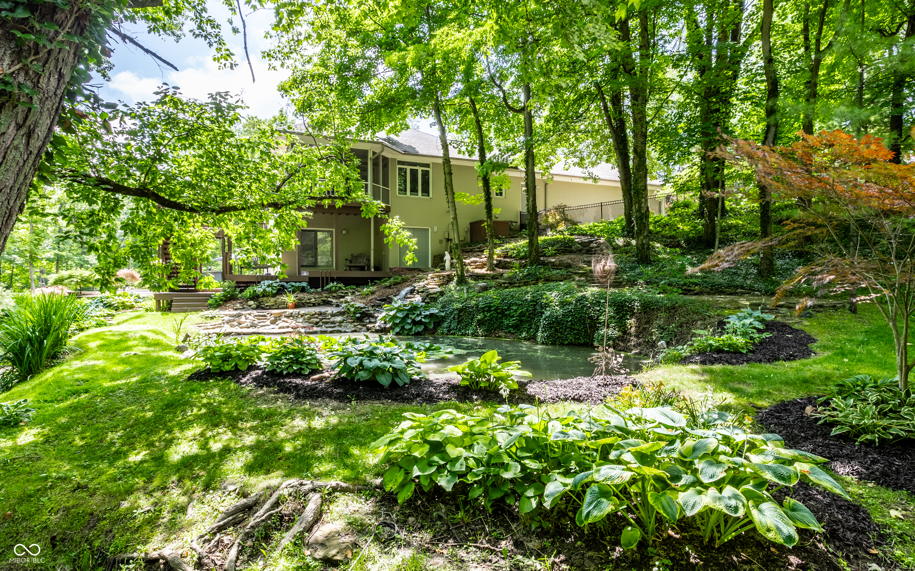 8040 88th Street W