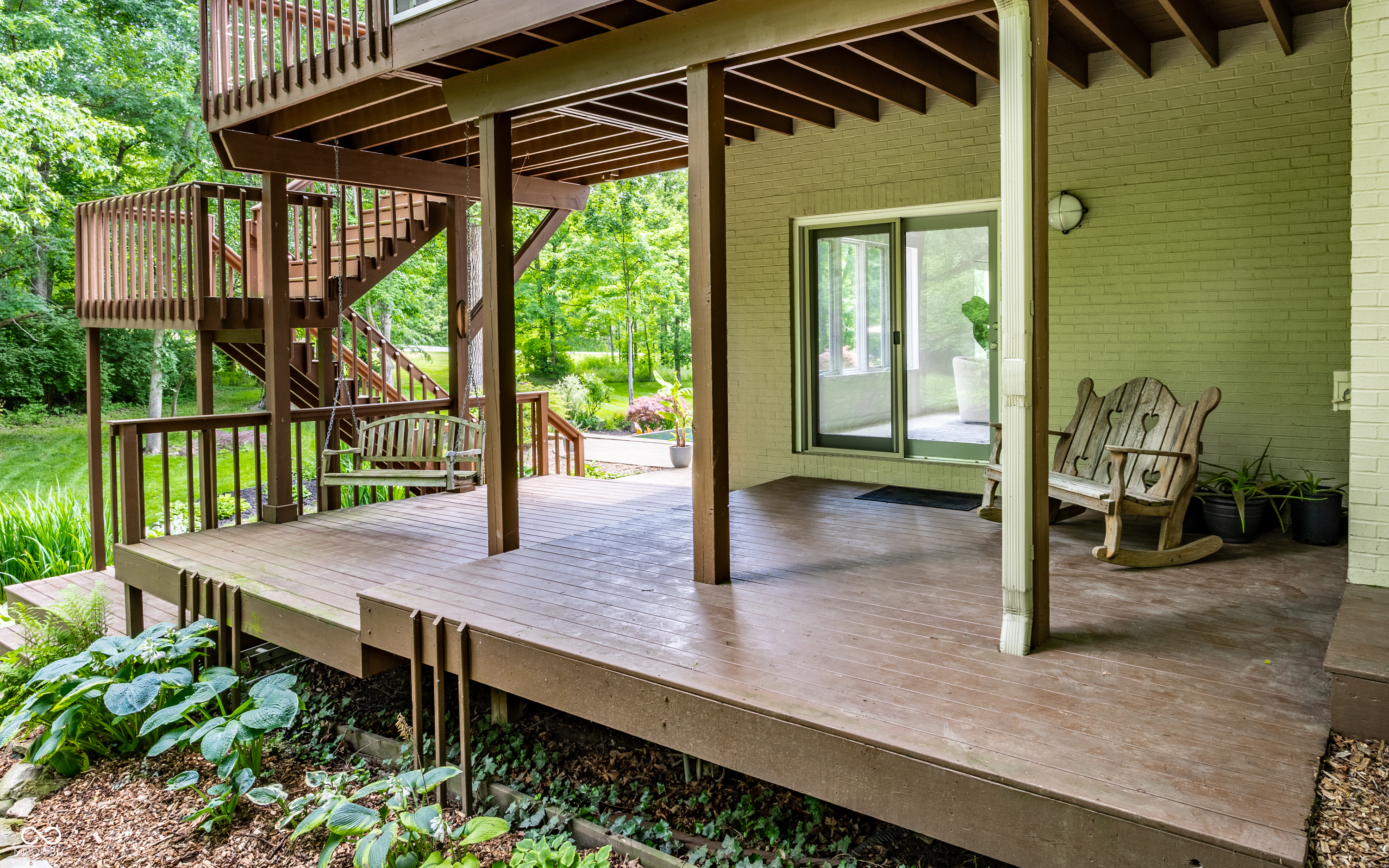 8040 88th Street W