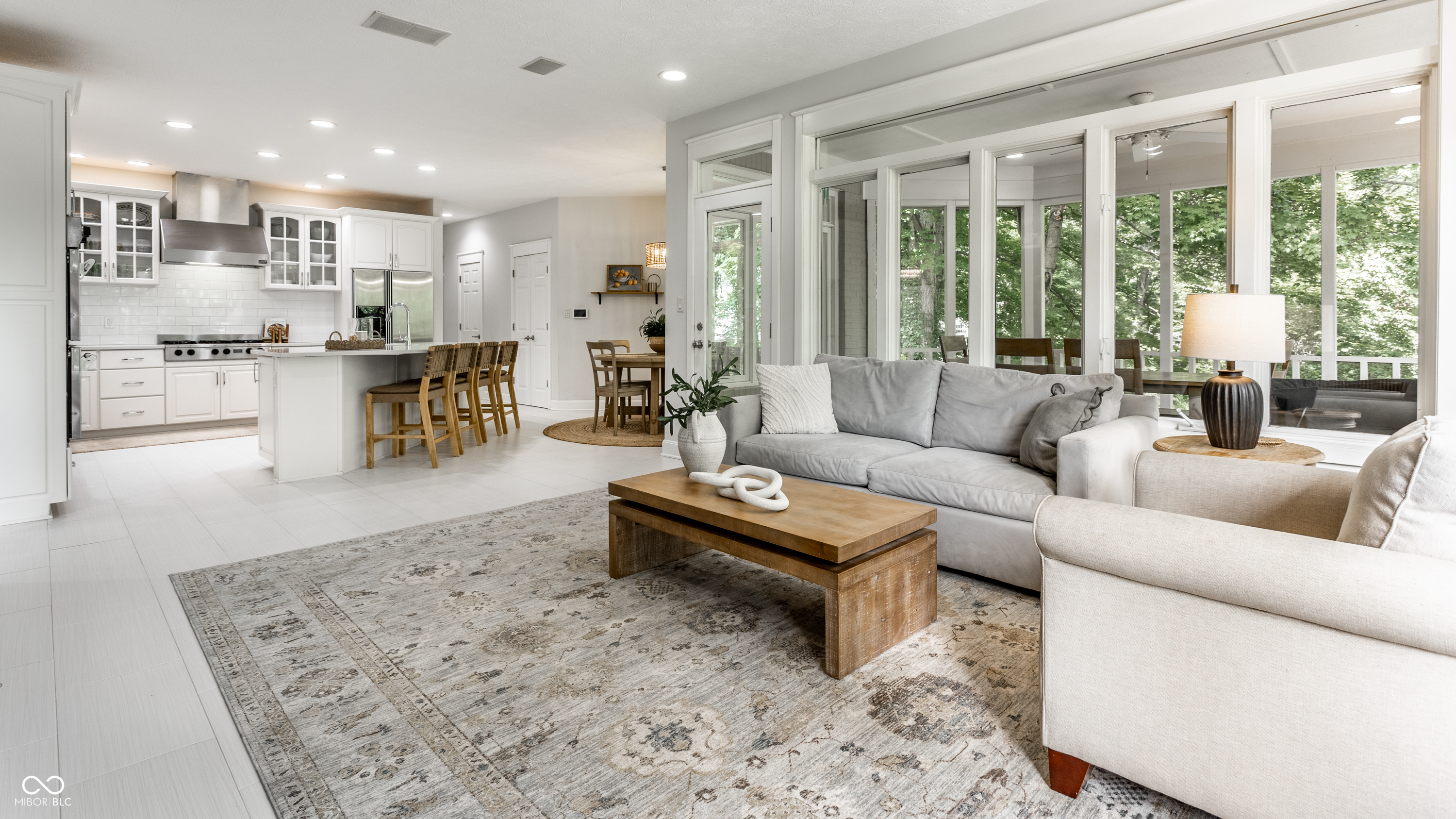 8040 88th Street W