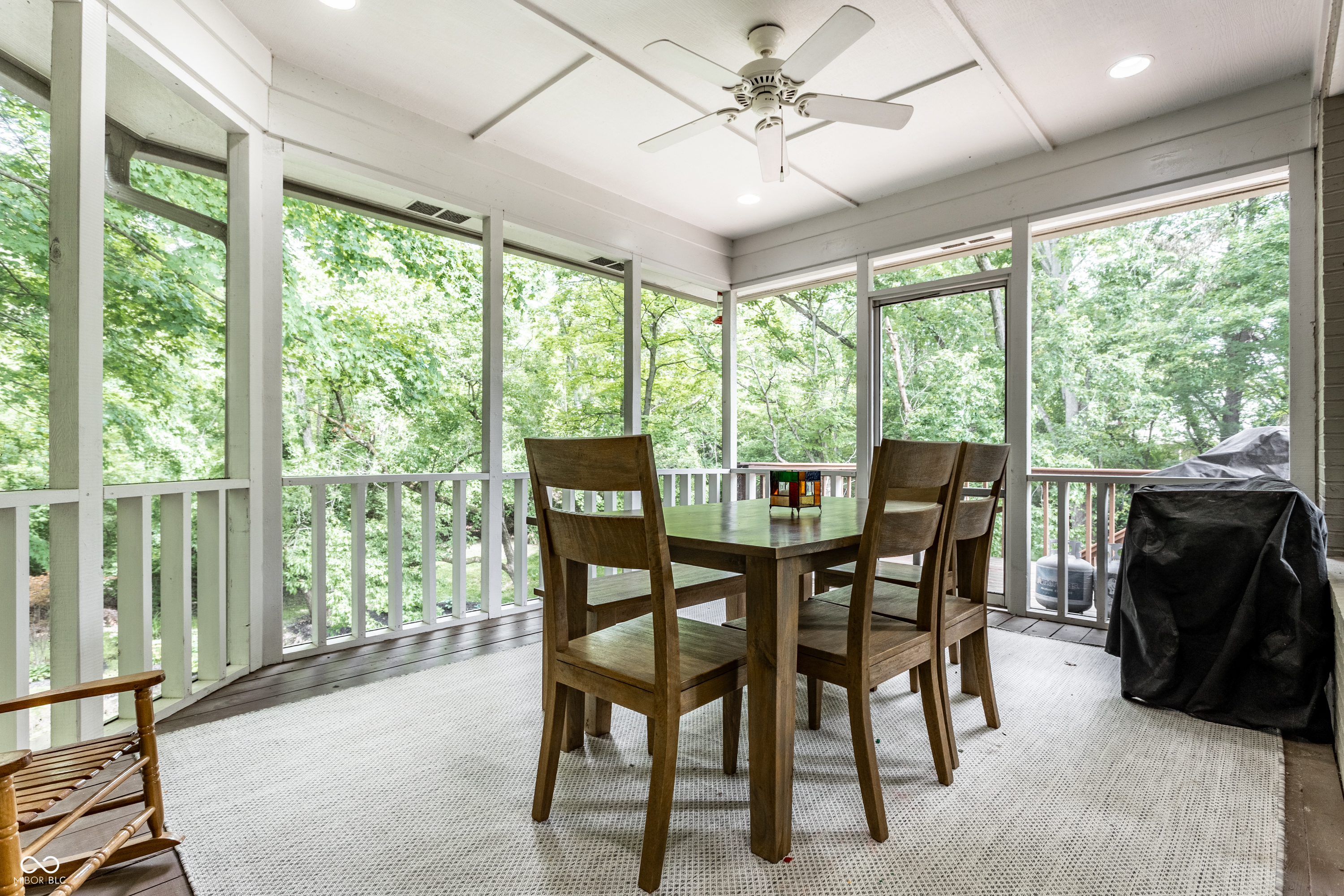 8040 88th Street W