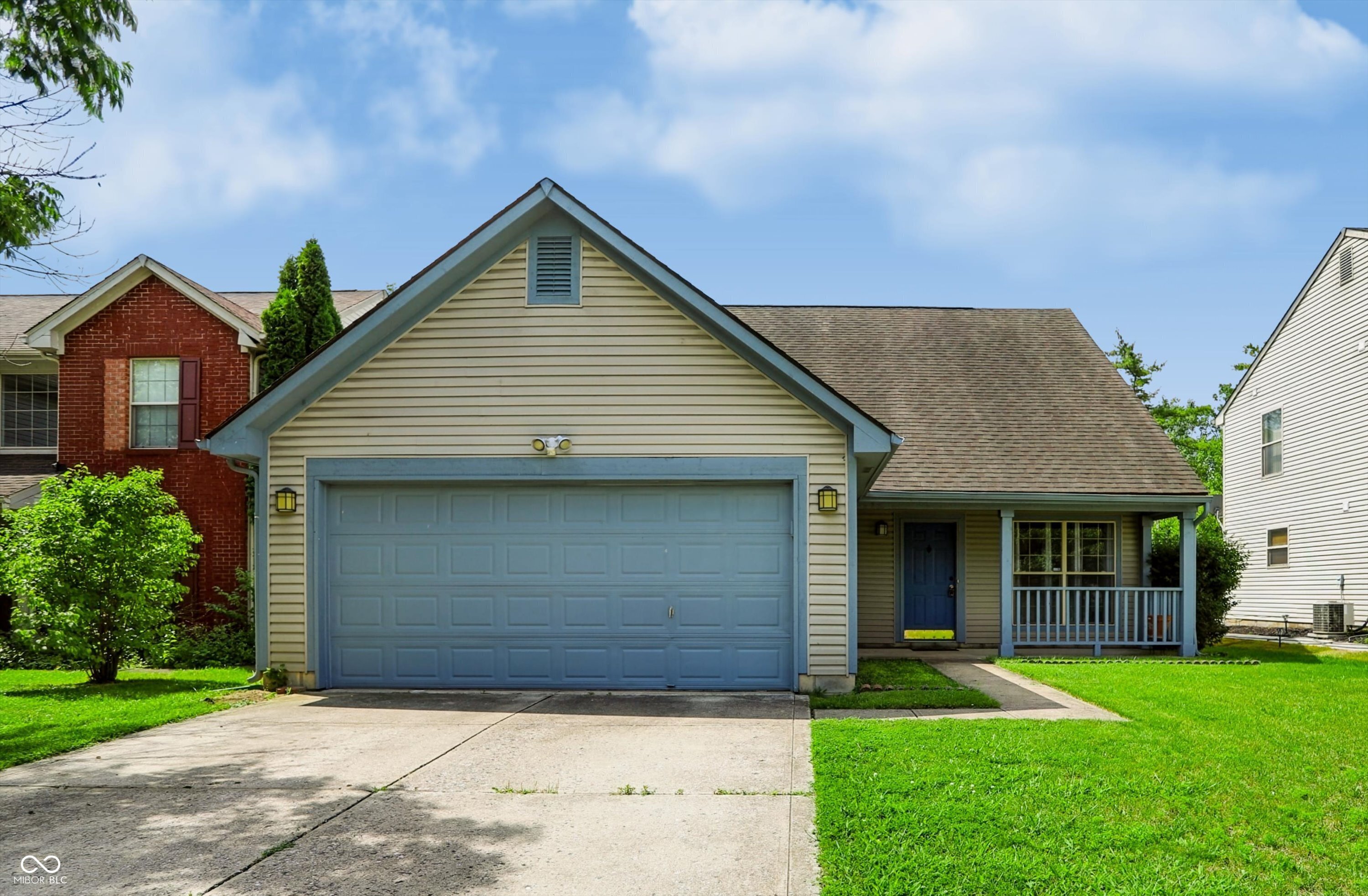 6105 Lakeside Manor Avenue