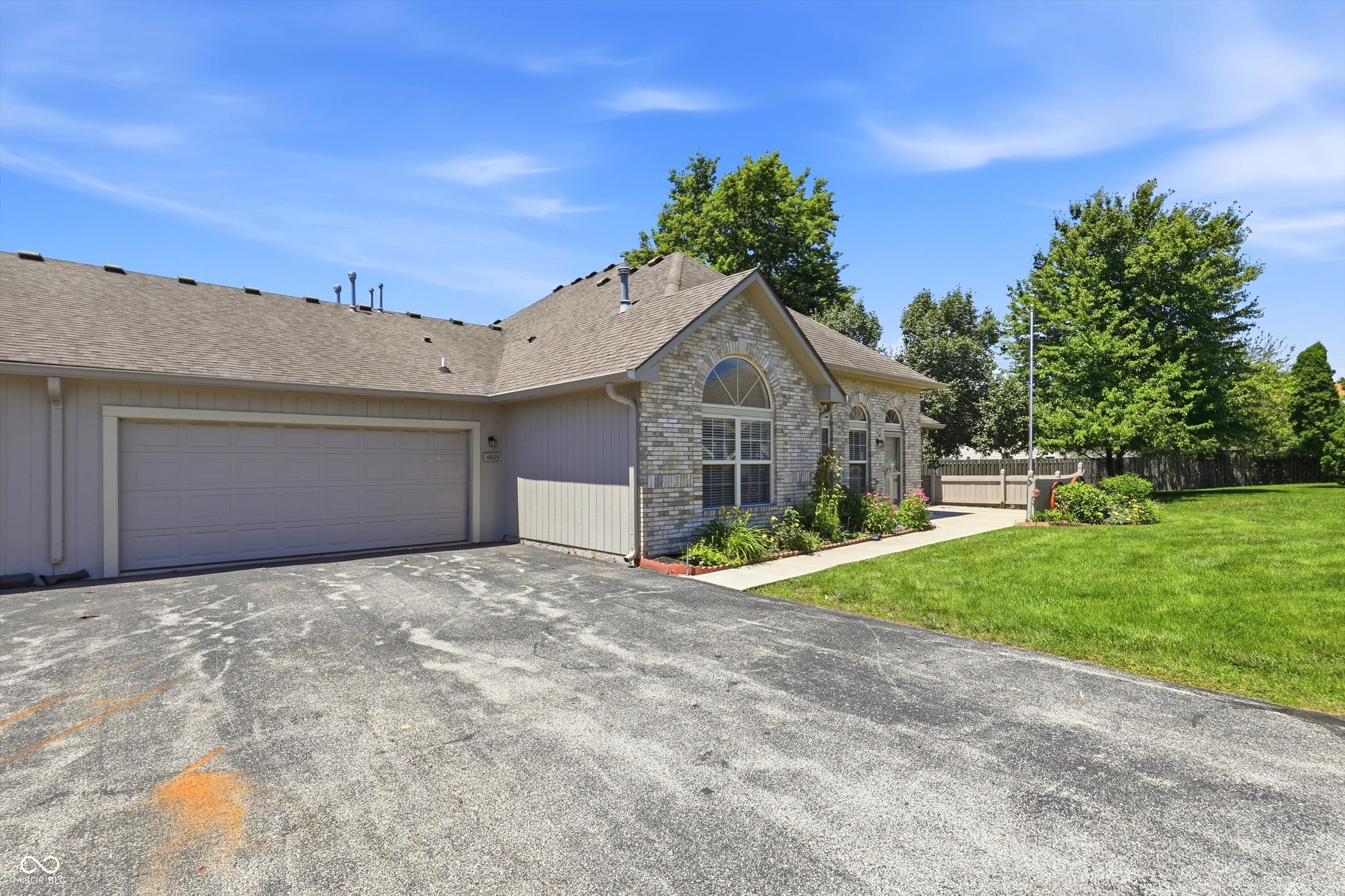 4824 Bridgefield Drive