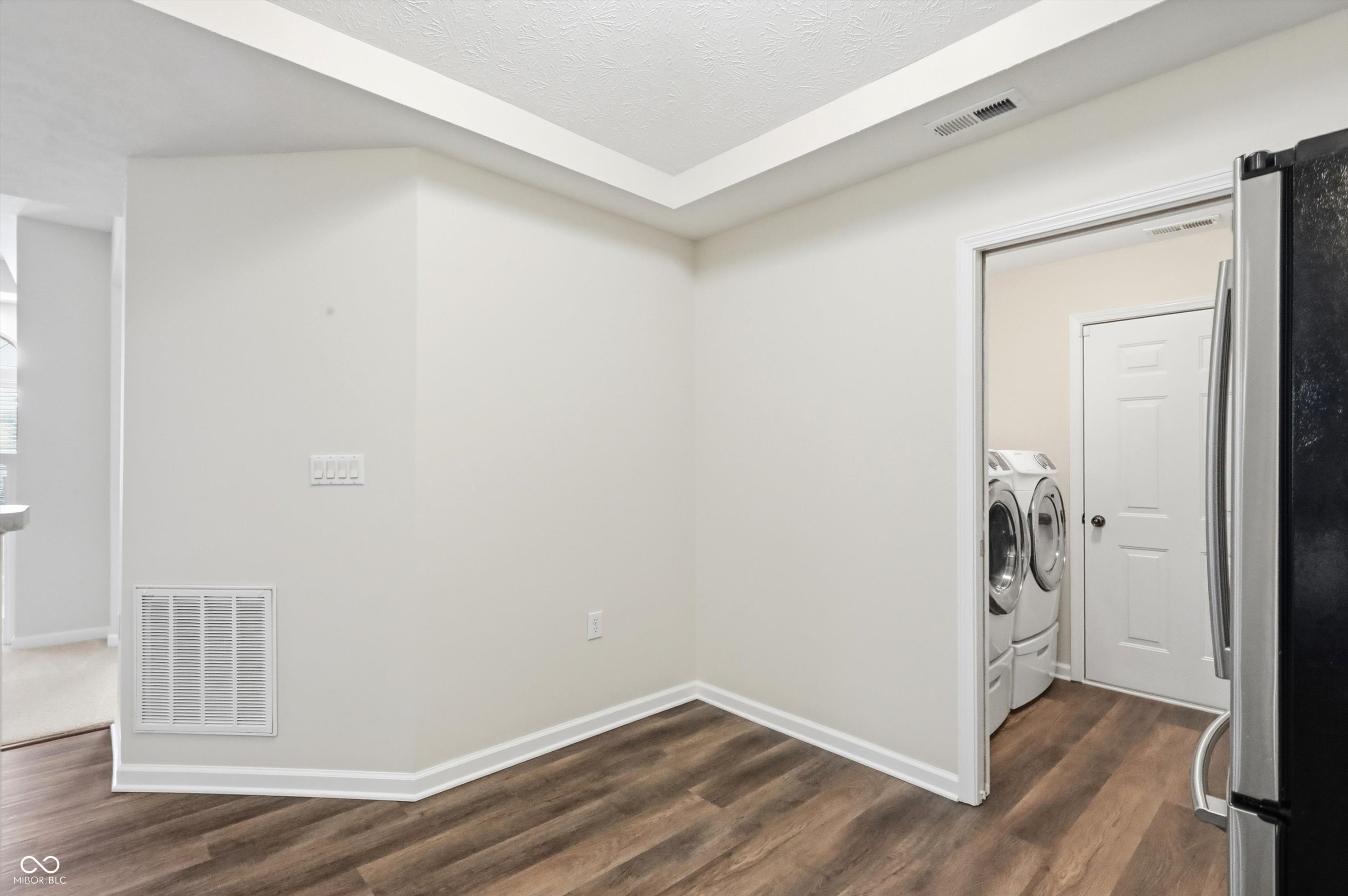 4824 Bridgefield Drive
