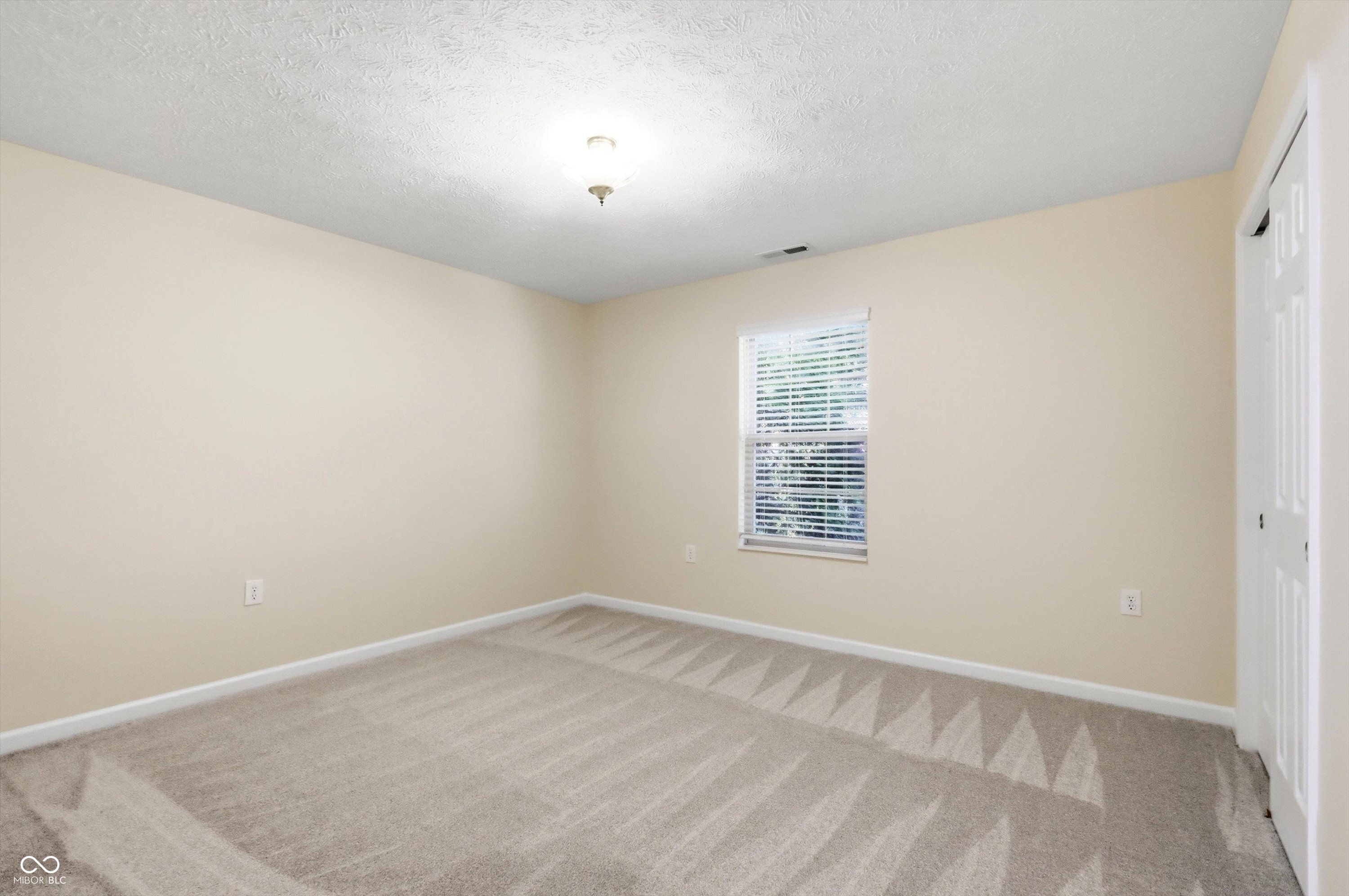 4824 Bridgefield Drive