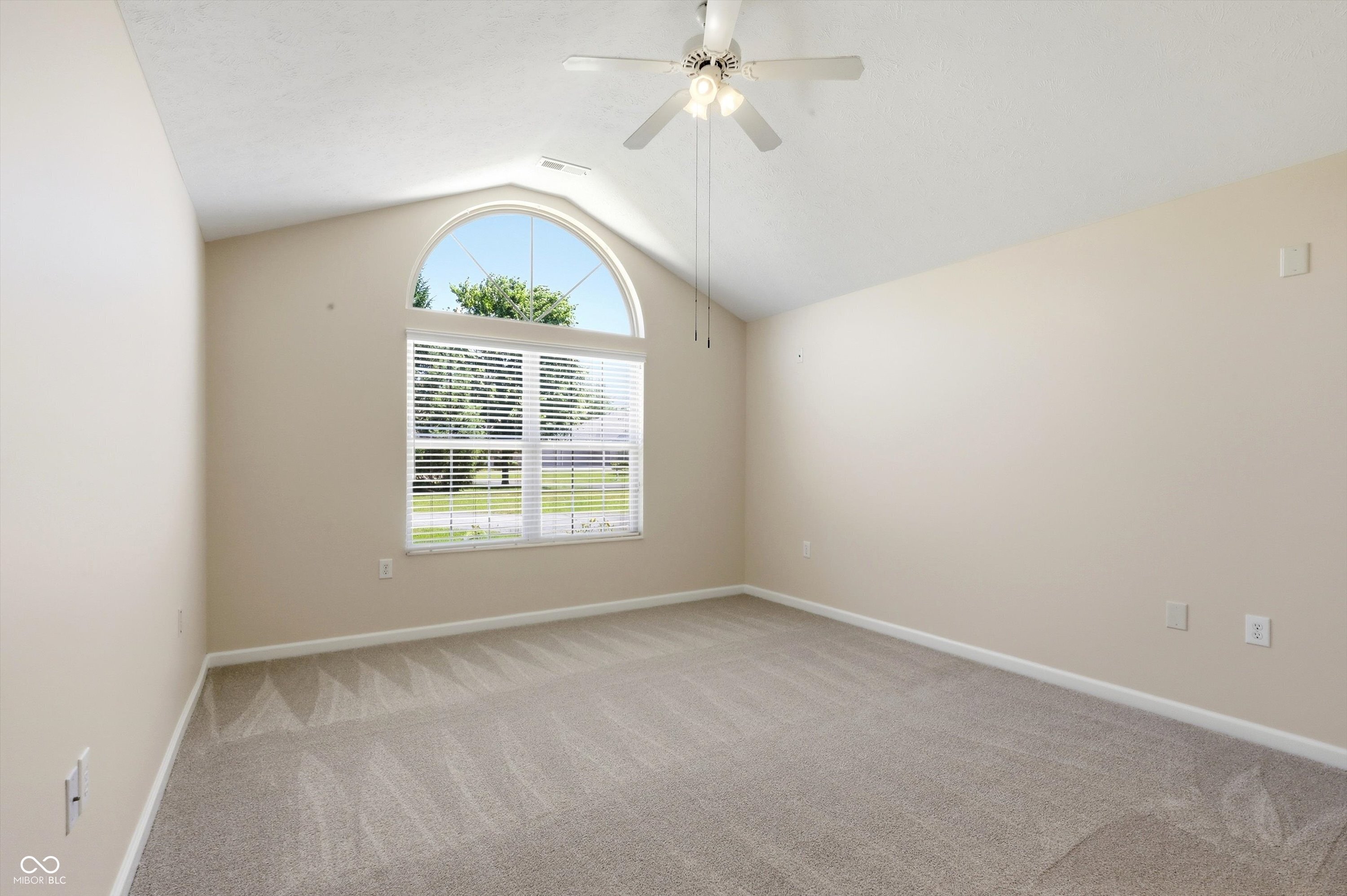 4824 Bridgefield Drive