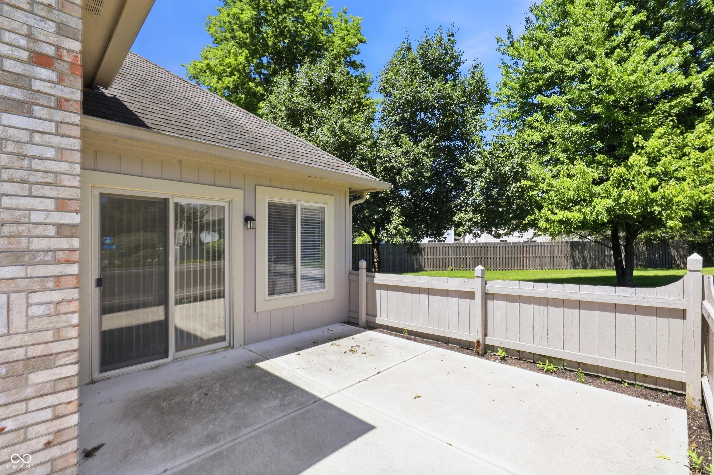 4824 Bridgefield Drive