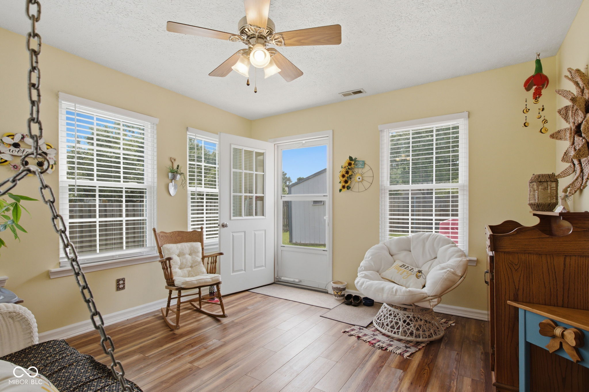 5473 Kelly Anne Way