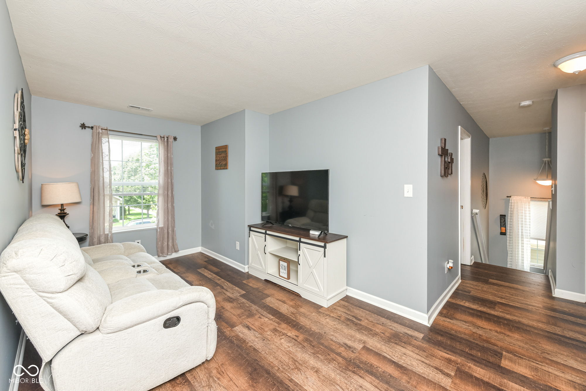 17089 Stroud Lane
