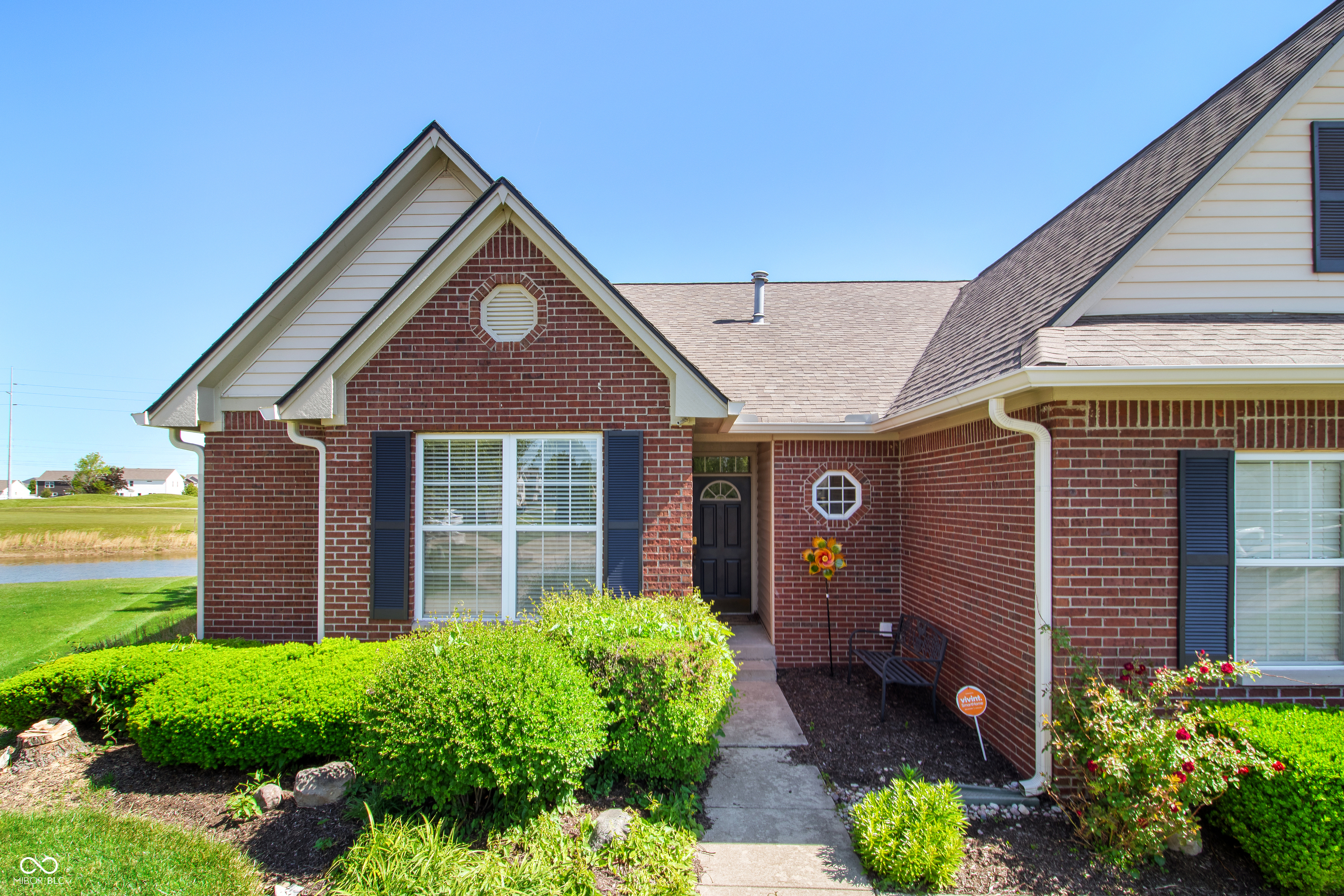 5518 Hammock Glen Drive