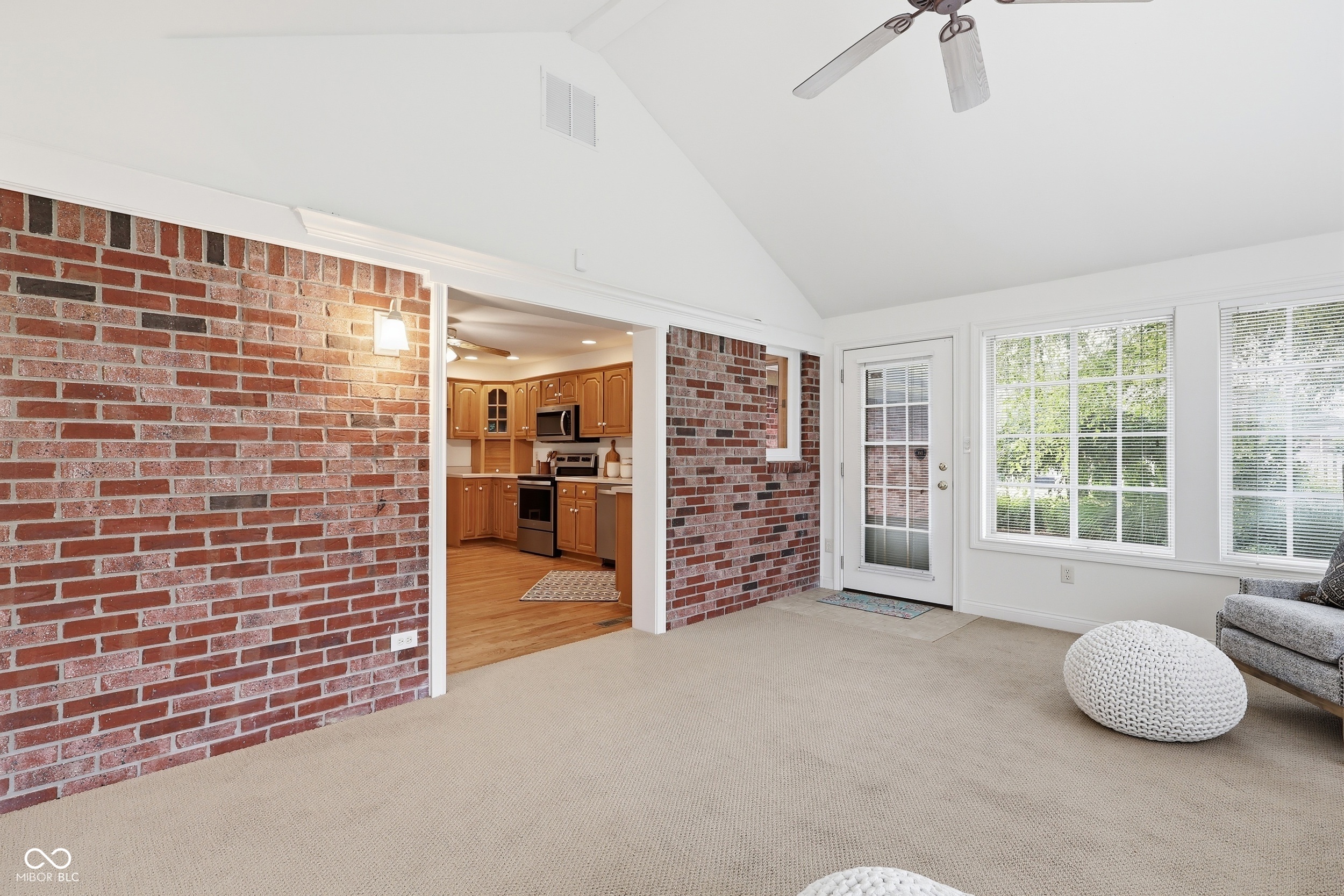 3343 S Rosewind Drive