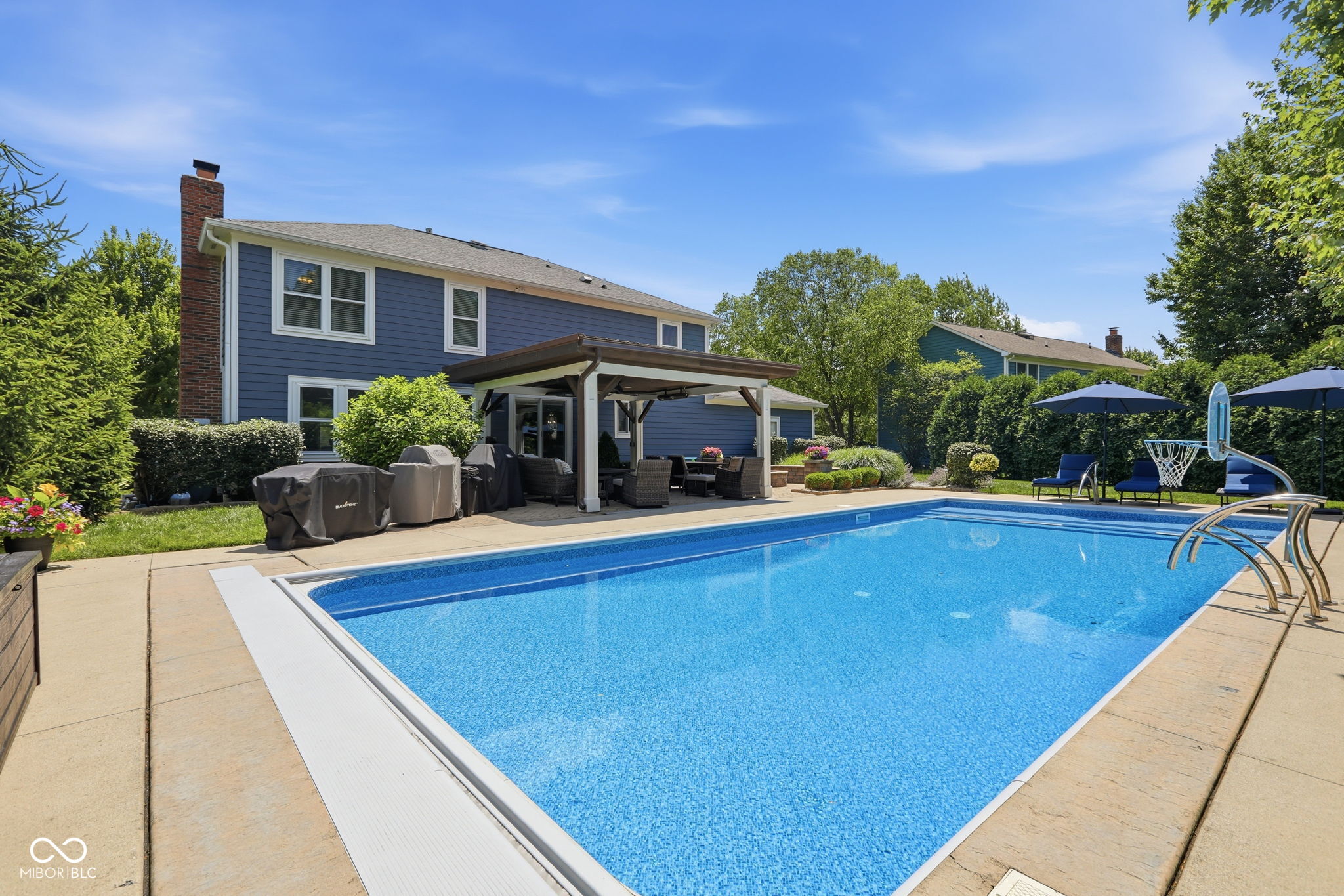 8404 Eastbay Drive