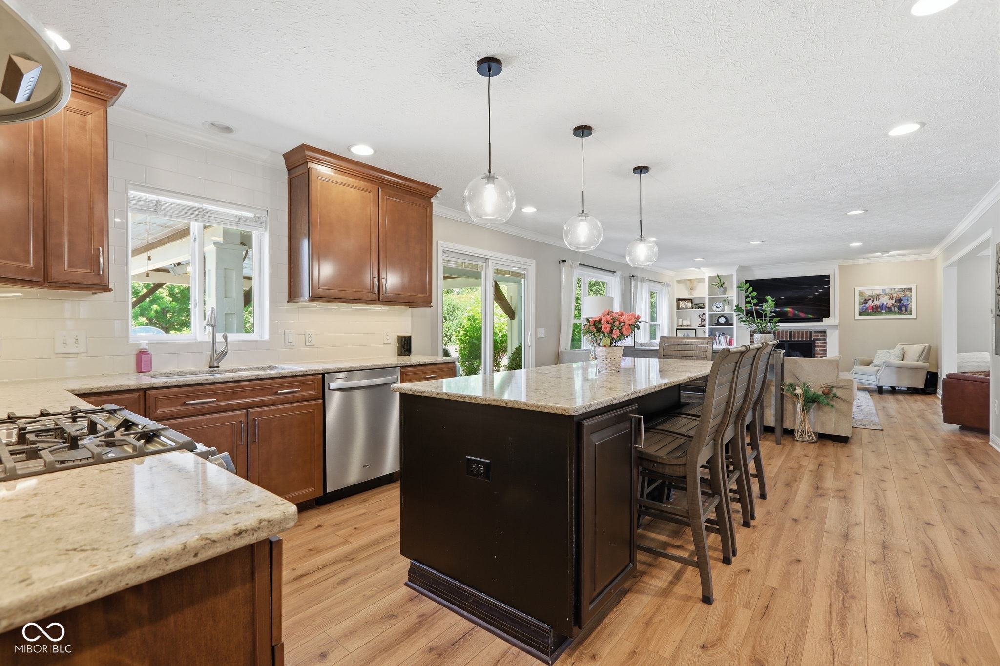 8404 Eastbay Drive