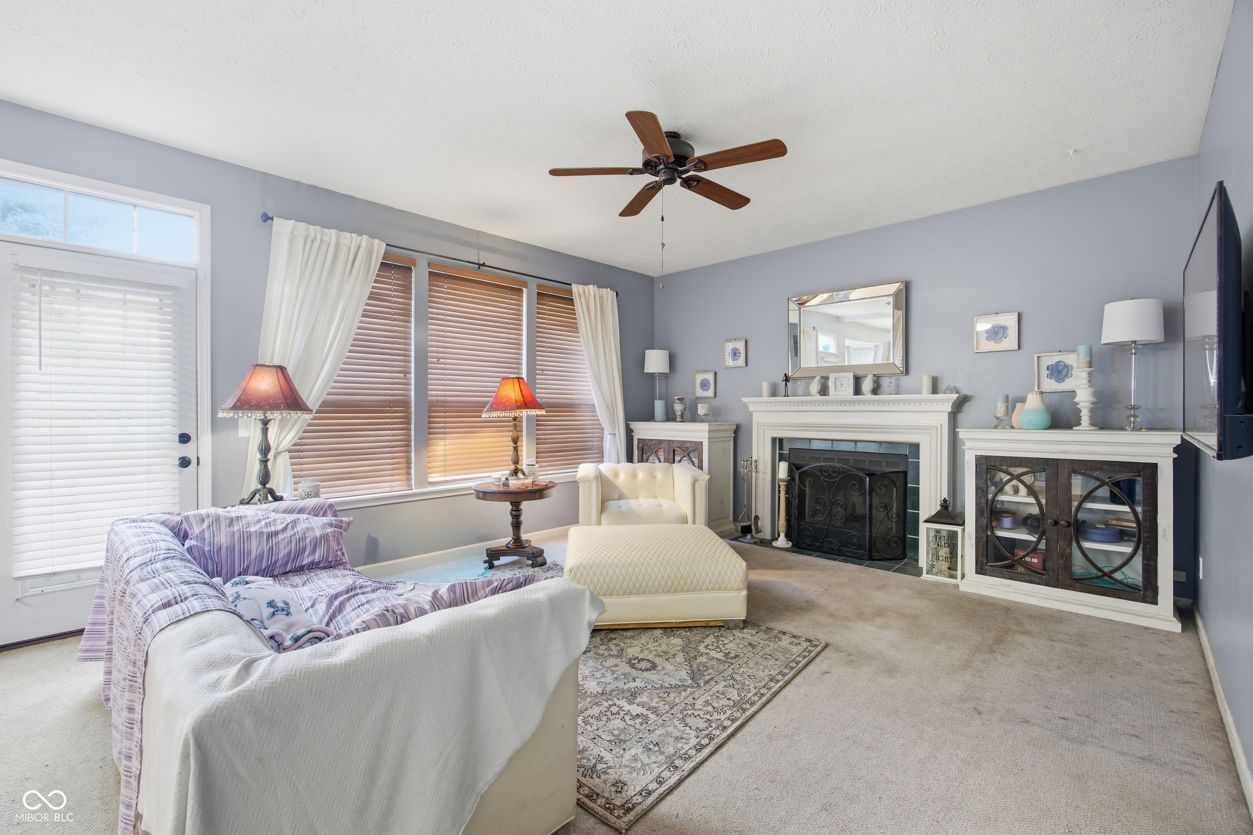8250 Carloway Road
