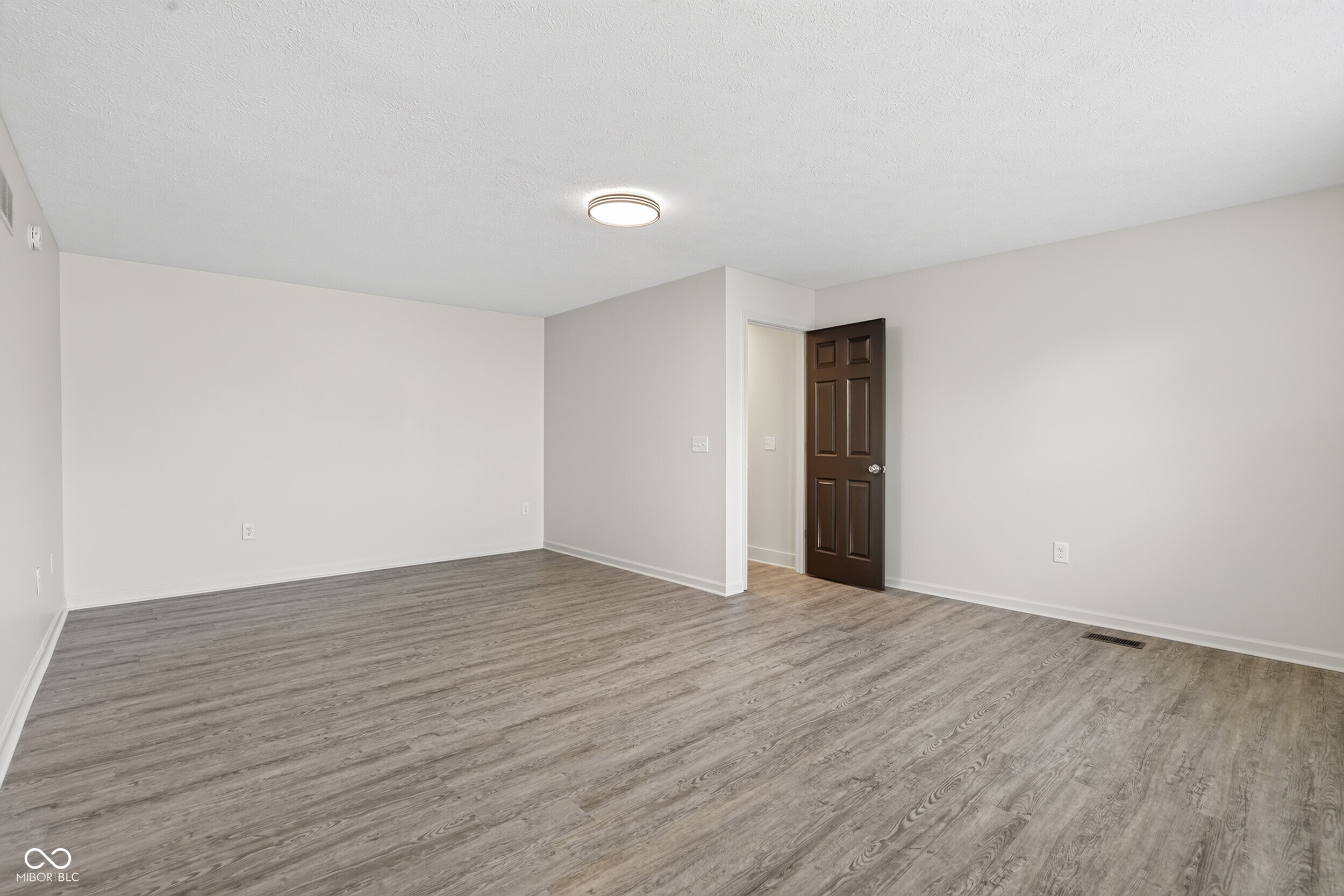 3864 Cornwallis Lane