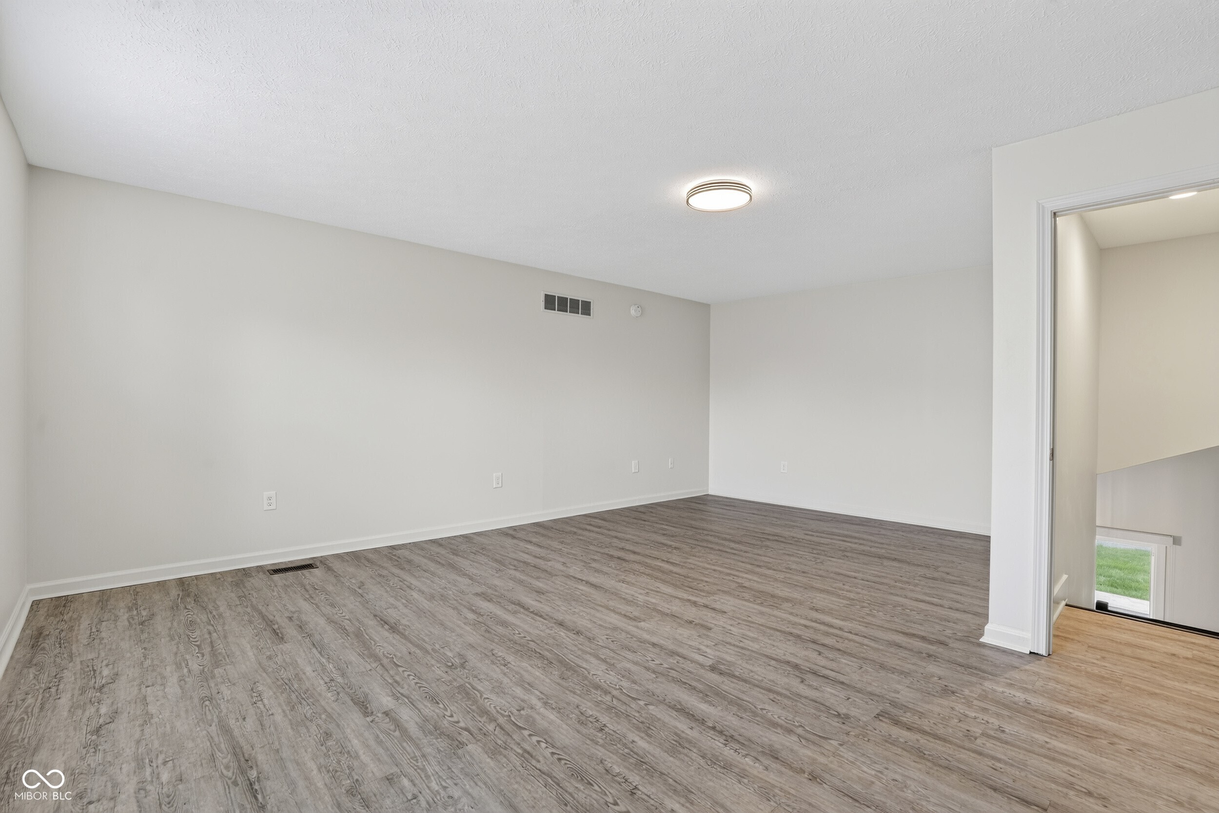 3864 Cornwallis Lane