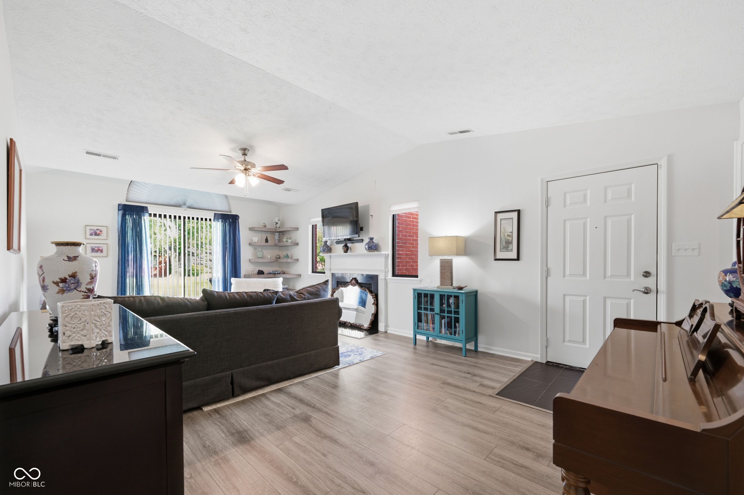 9278 Oak Run East Drive