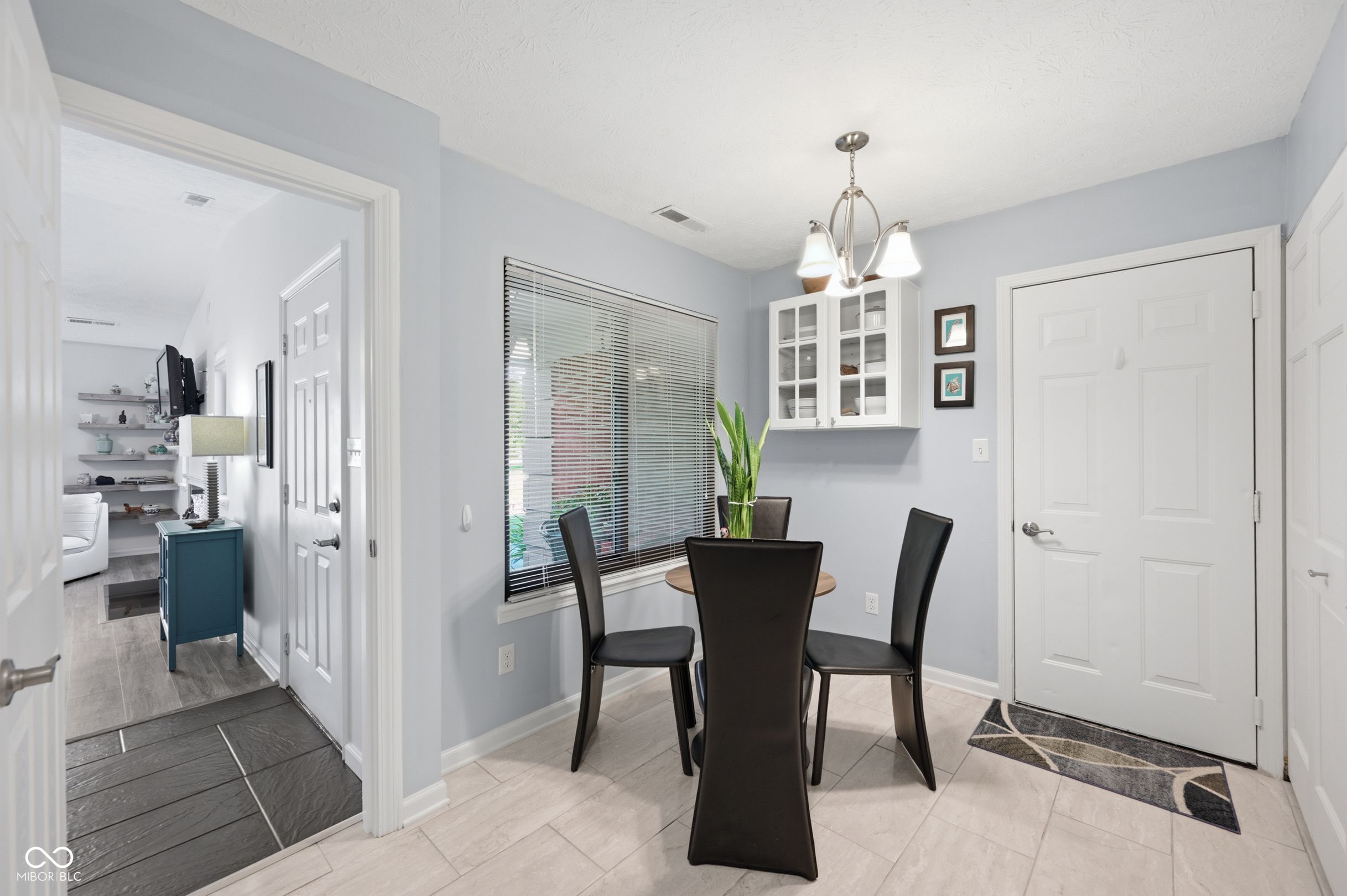 9278 Oak Run East Drive