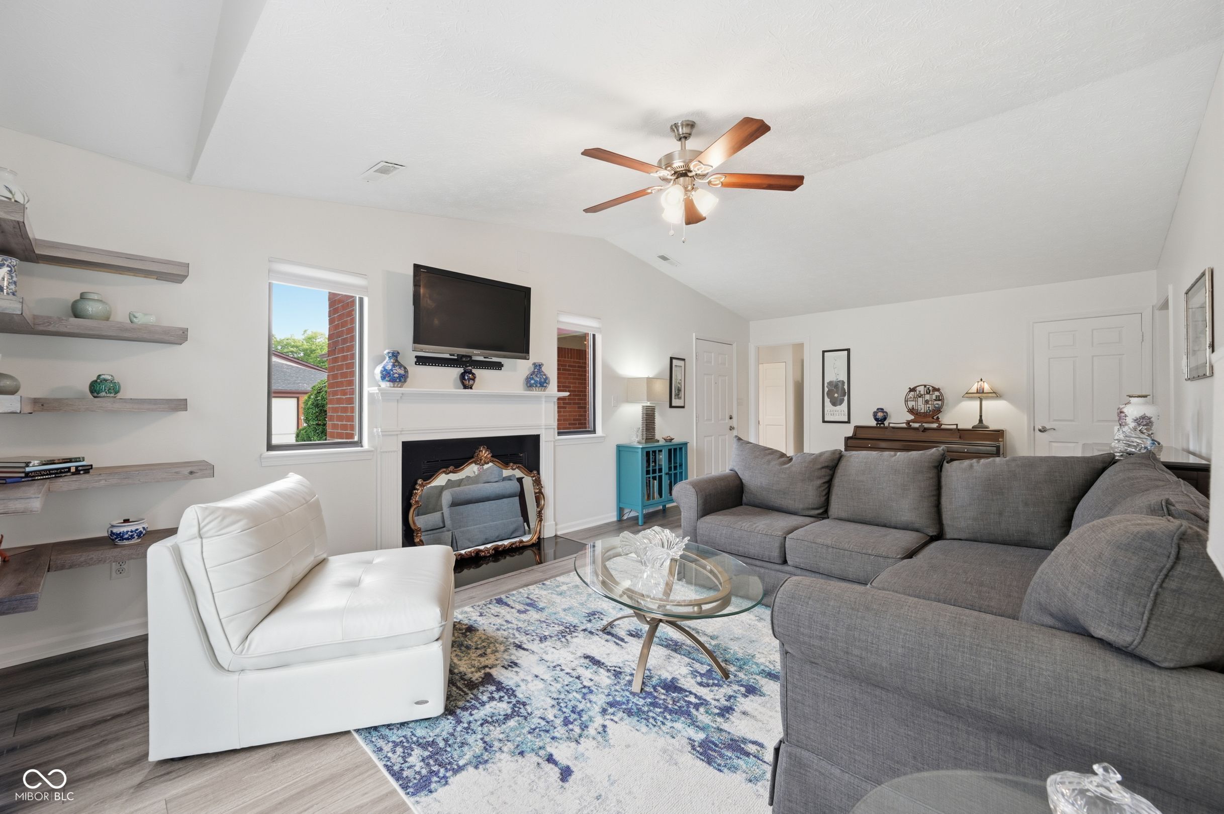 9278 Oak Run East Drive