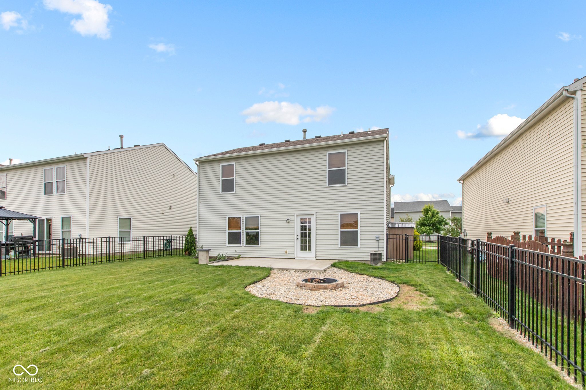 9698 W Lantern Lane
