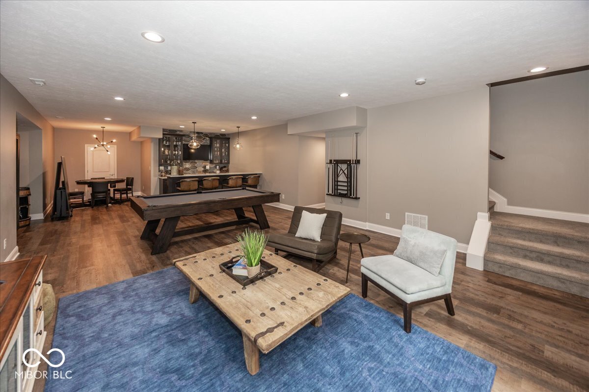 9976 Win Star Way