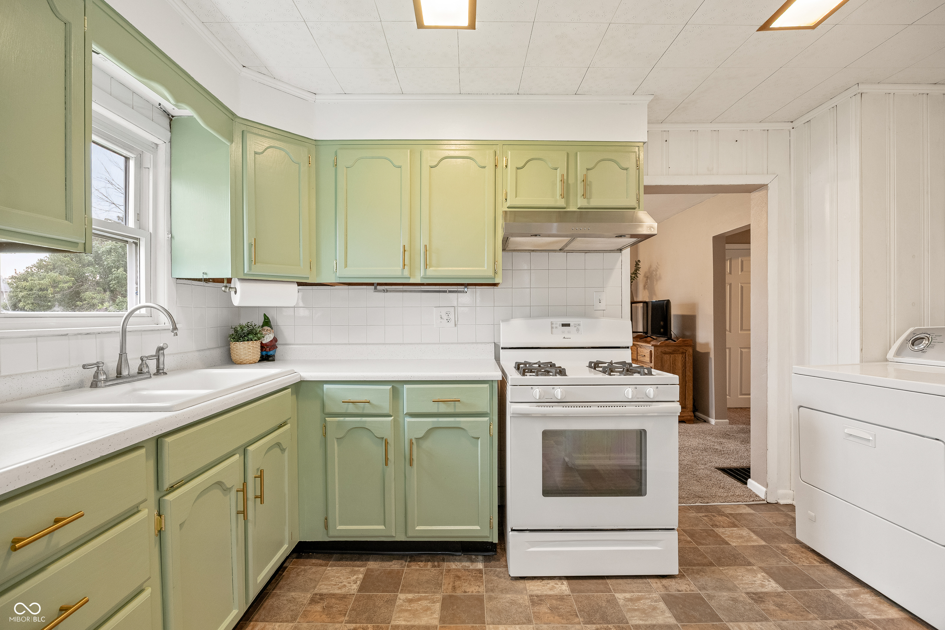 325 E Michigan Street