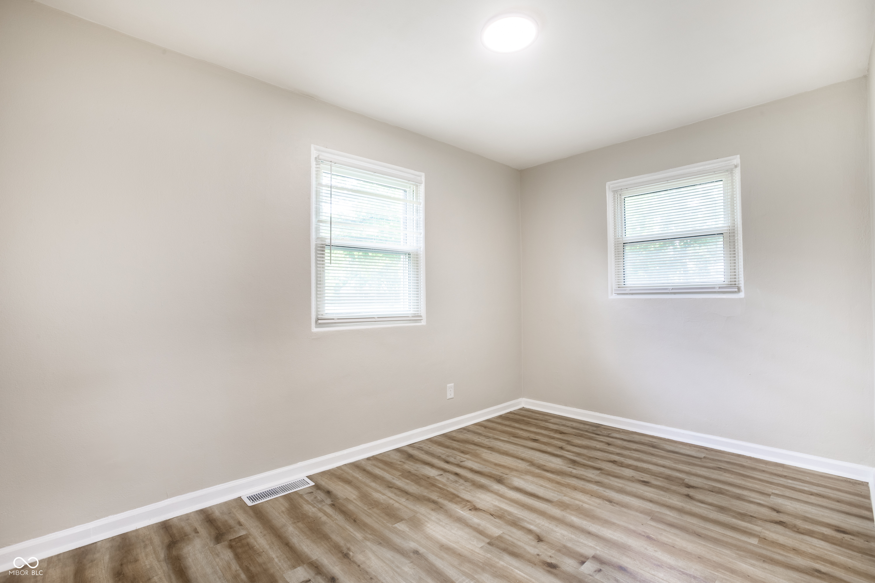 4418 N Audubon Road