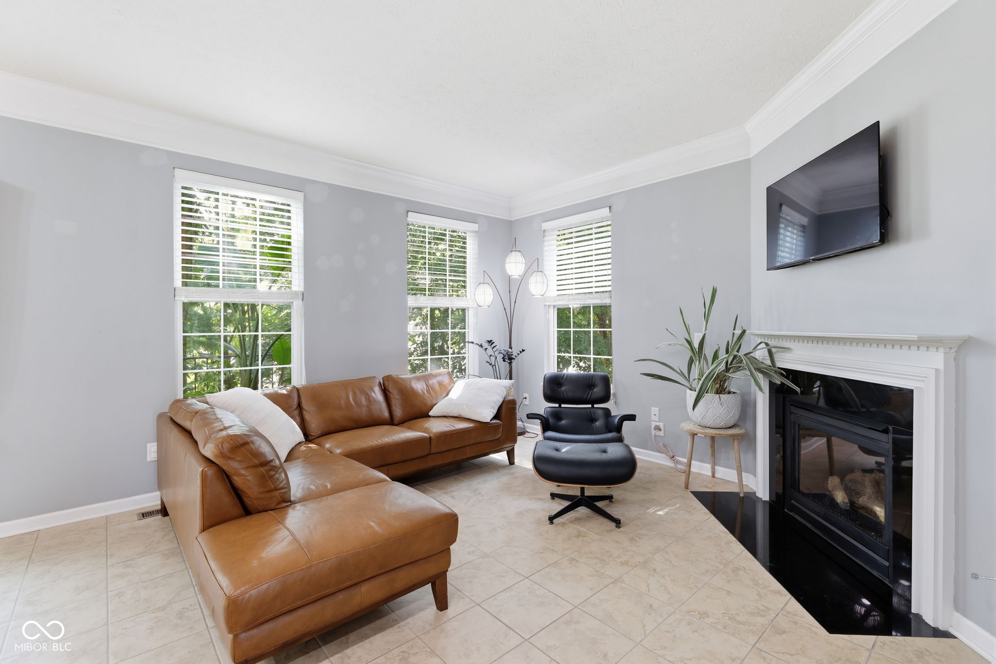 1010 Bard Lane