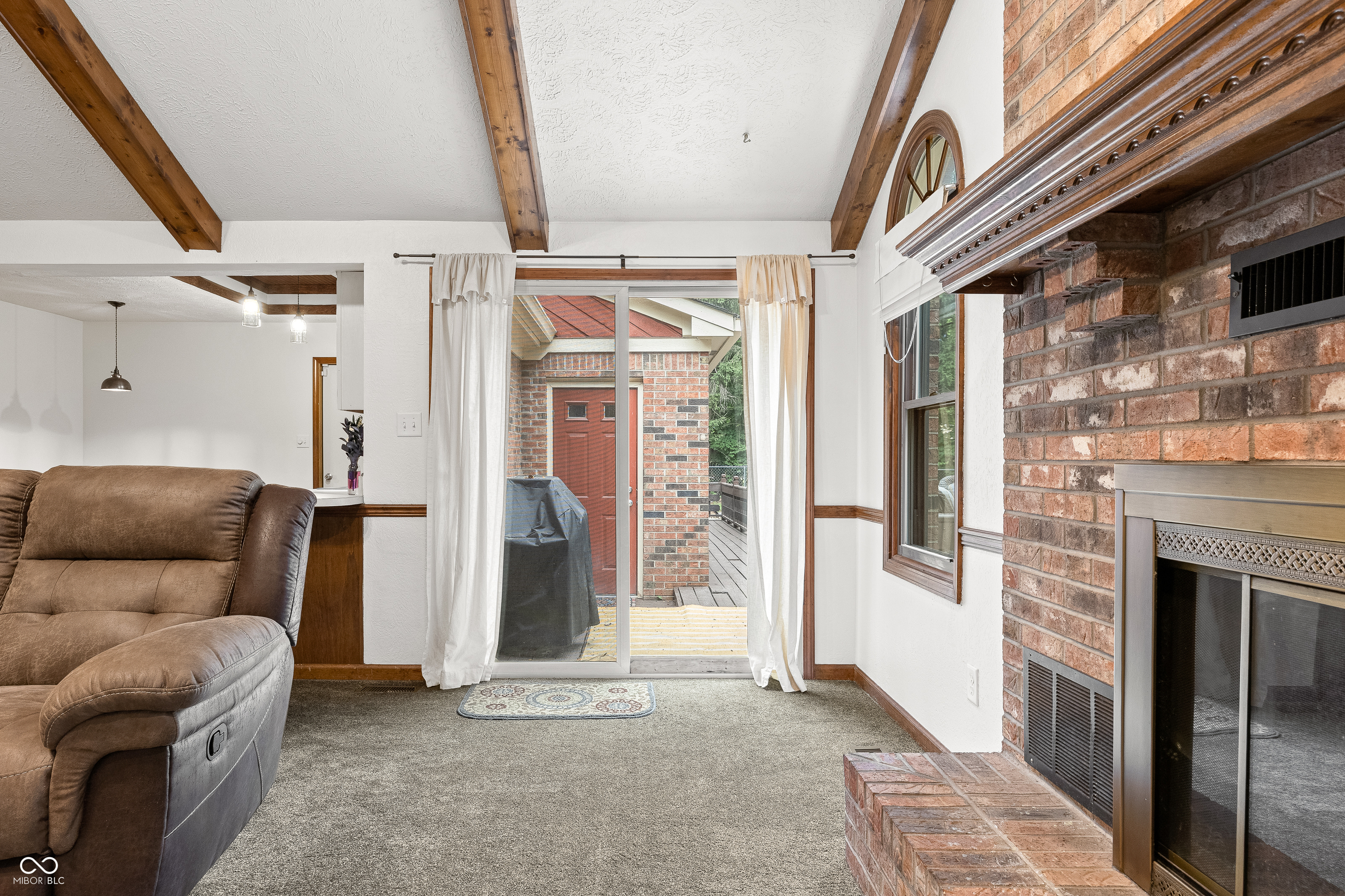 10332 Vandergriff Road