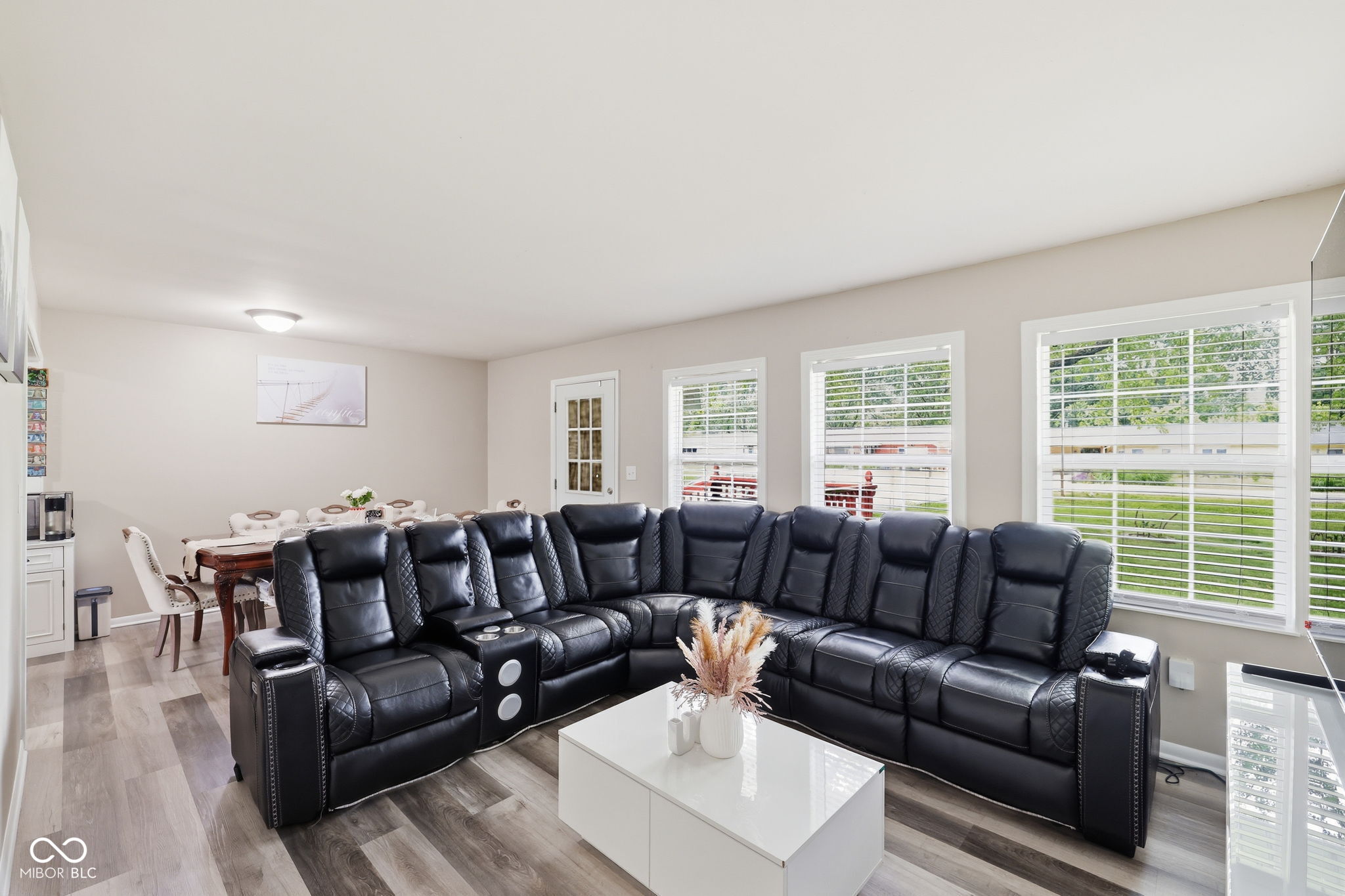 2825 Kristen Drive E