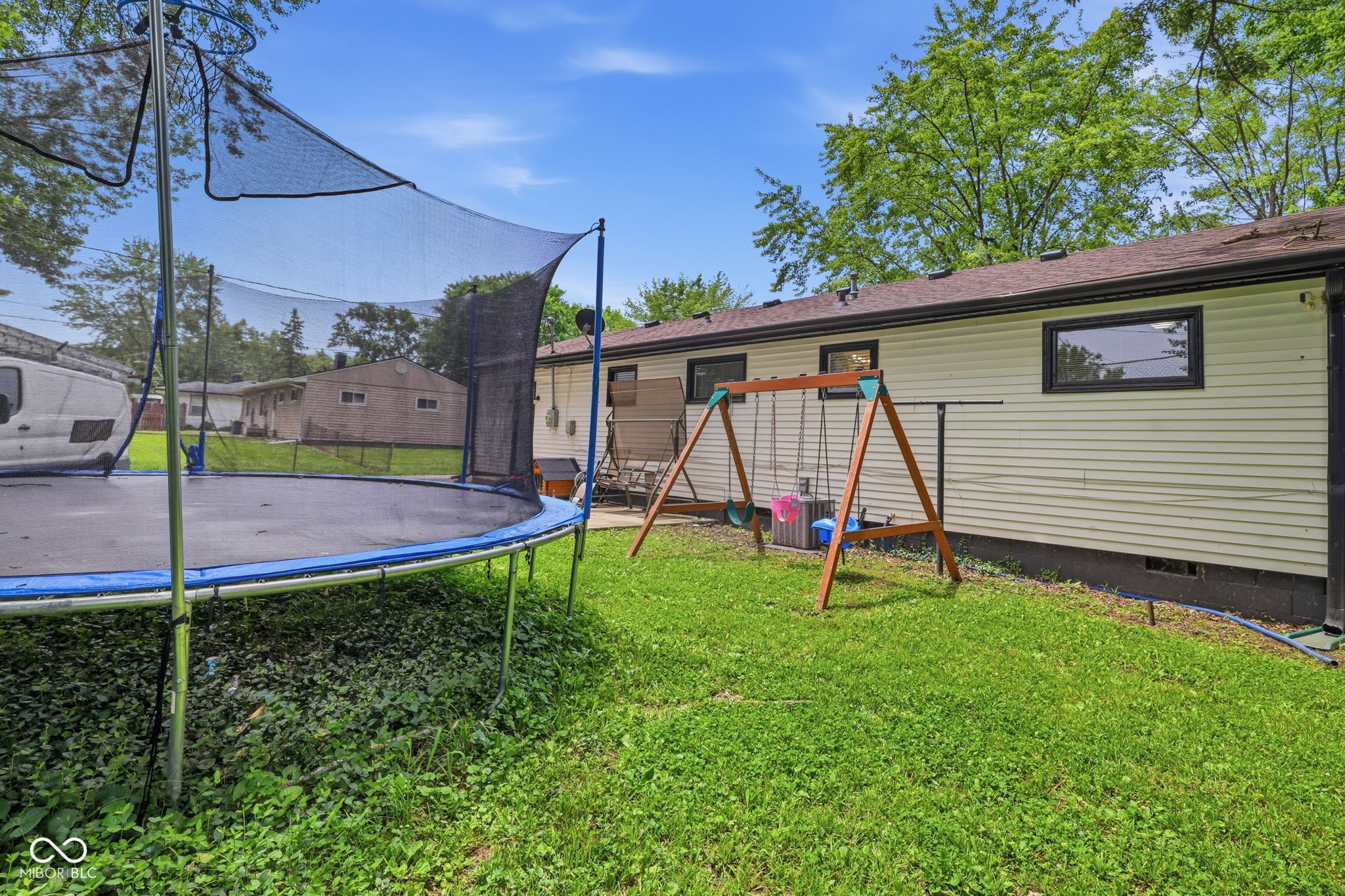 2825 Kristen Drive E