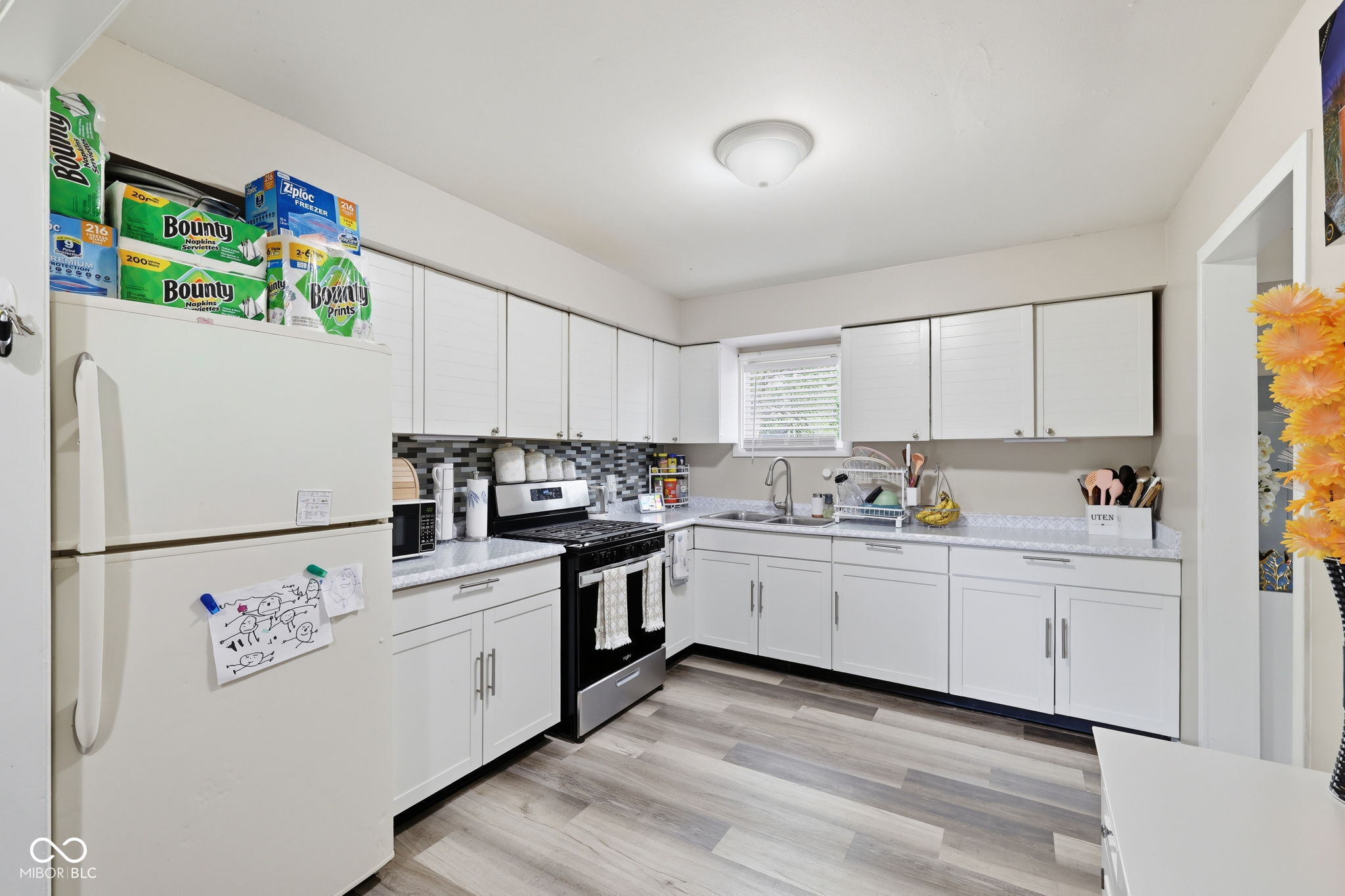 2825 Kristen Drive E