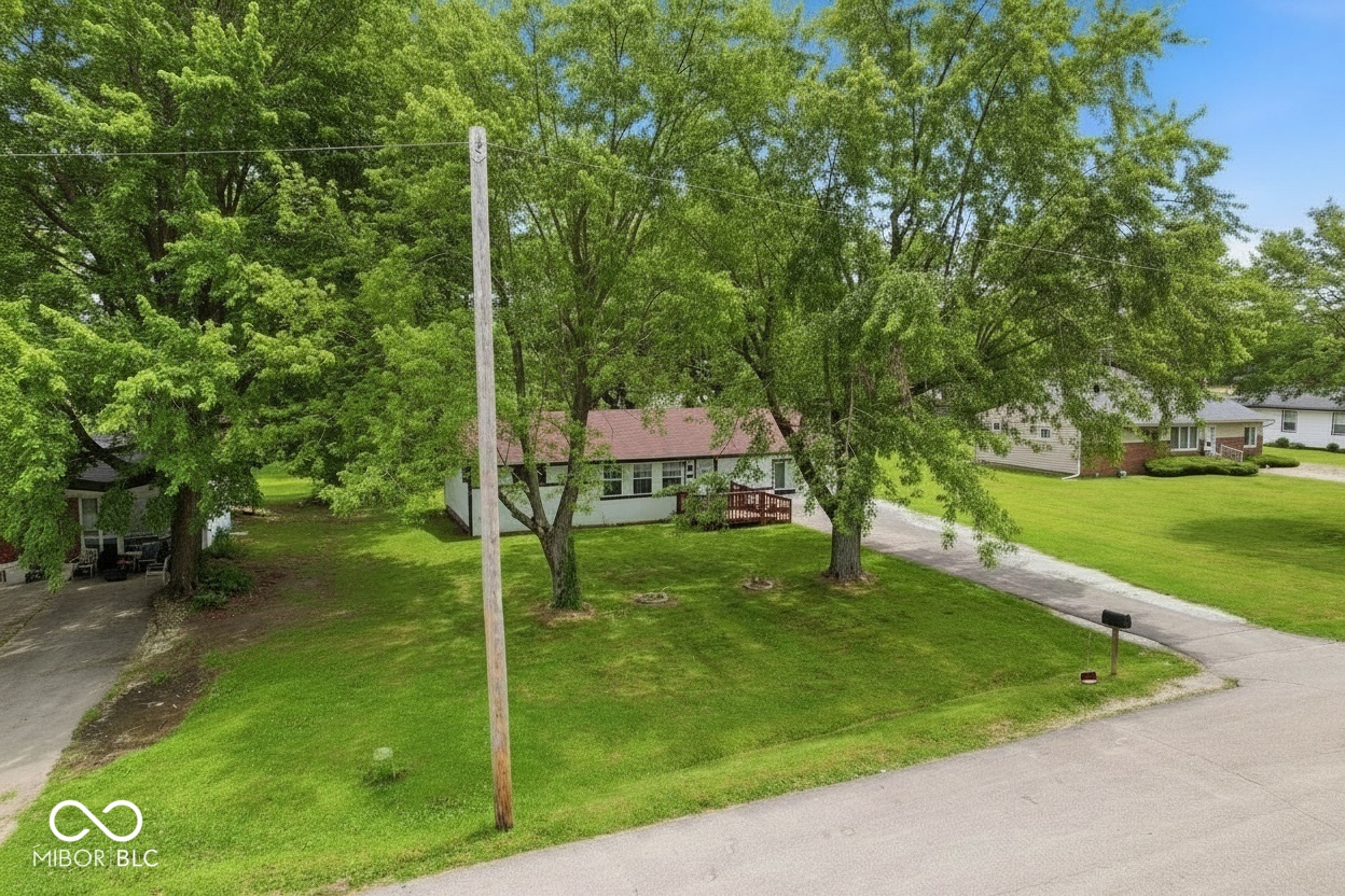 2825 Kristen Drive E