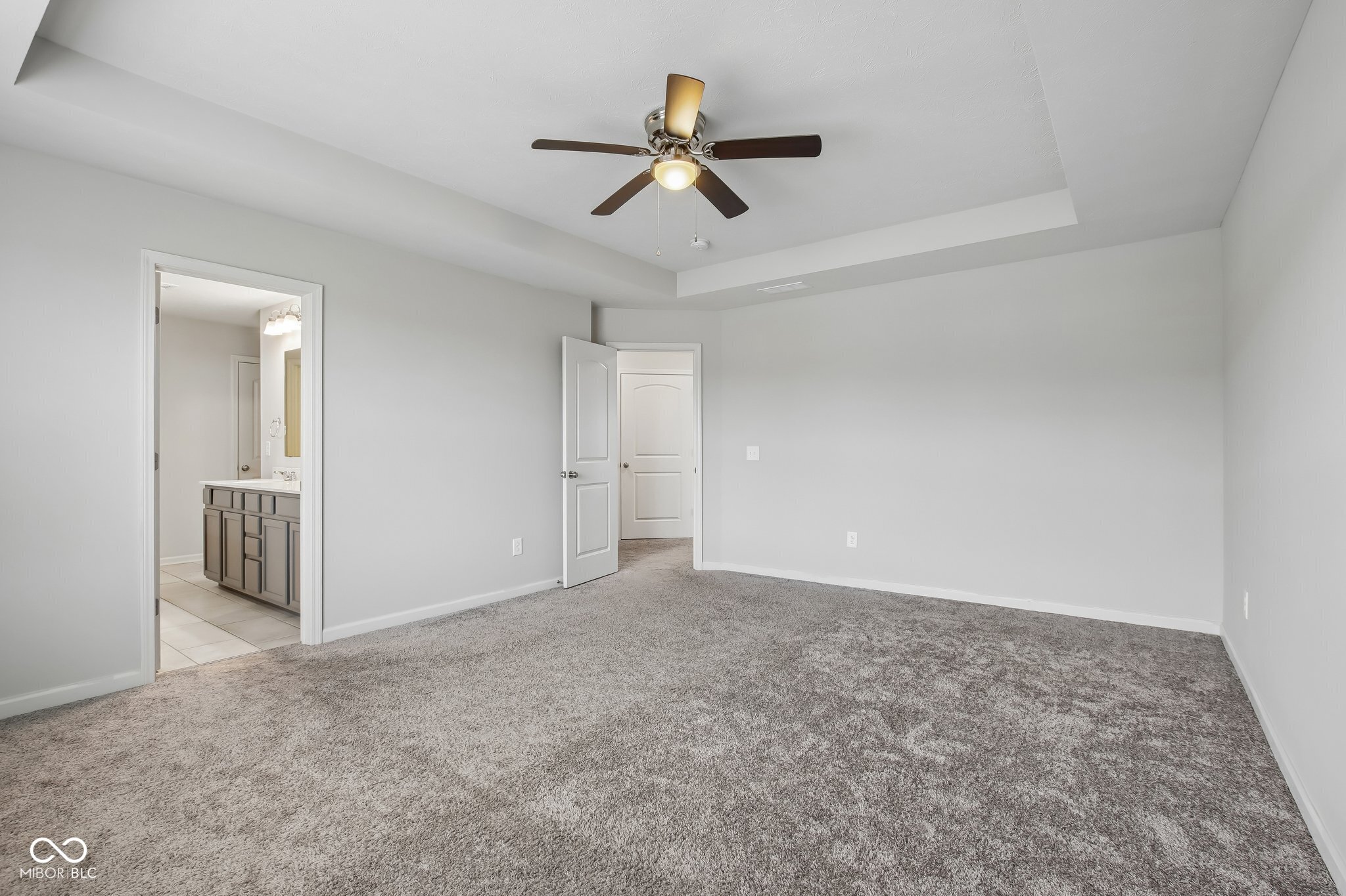 1438 Sunset Boulevard