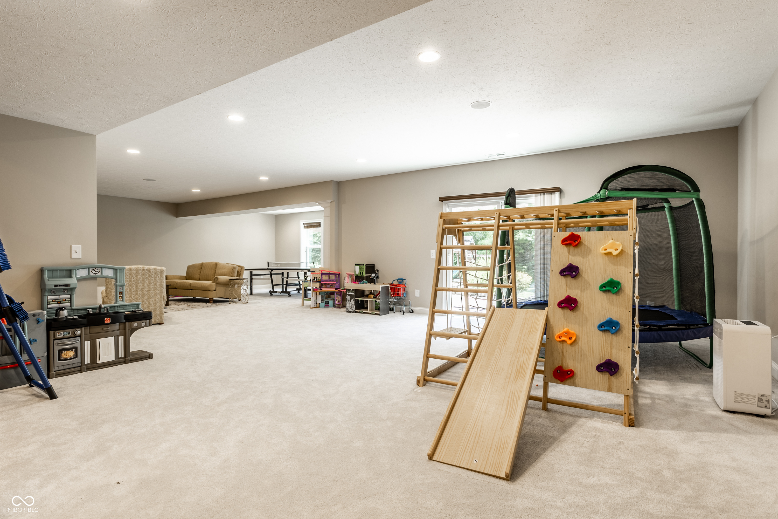 13651 Hiatt Drive