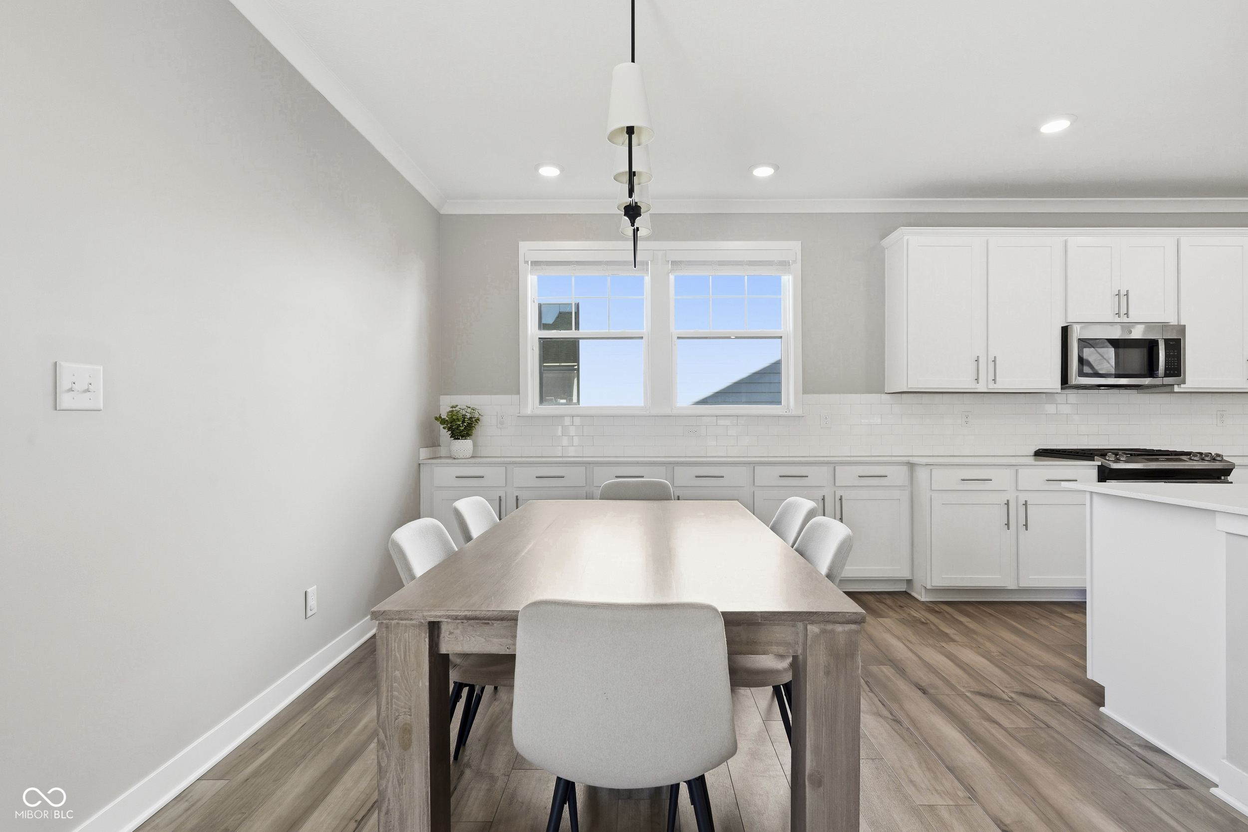 2301 W 171st Street