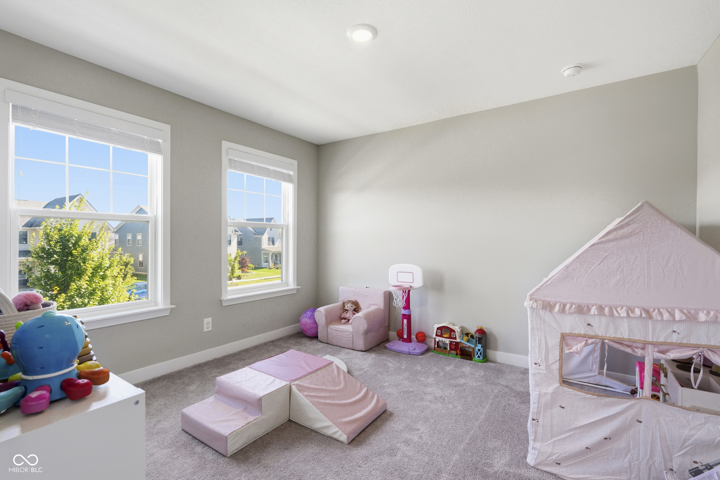 2301 W 171st Street