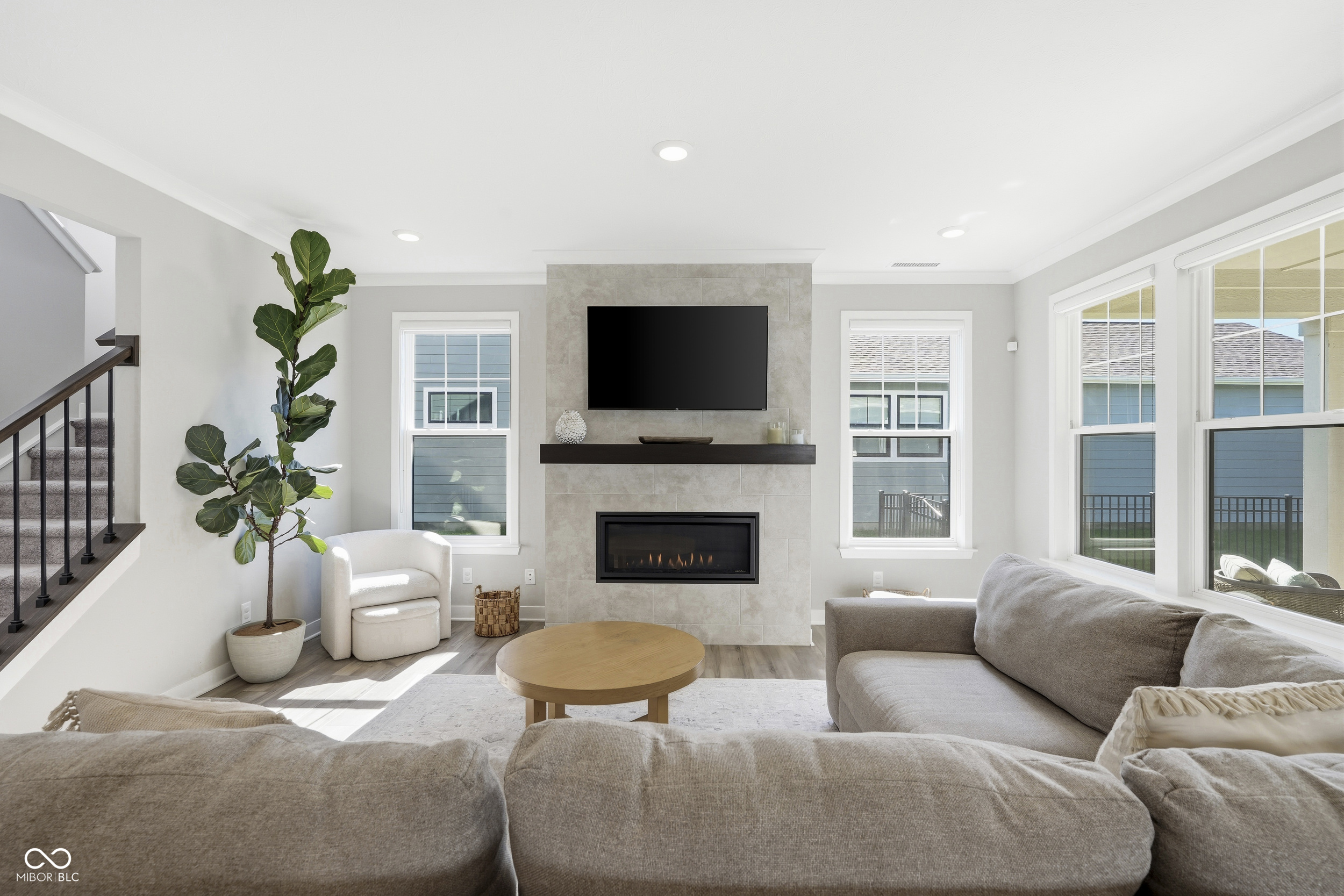 2301 W 171st Street