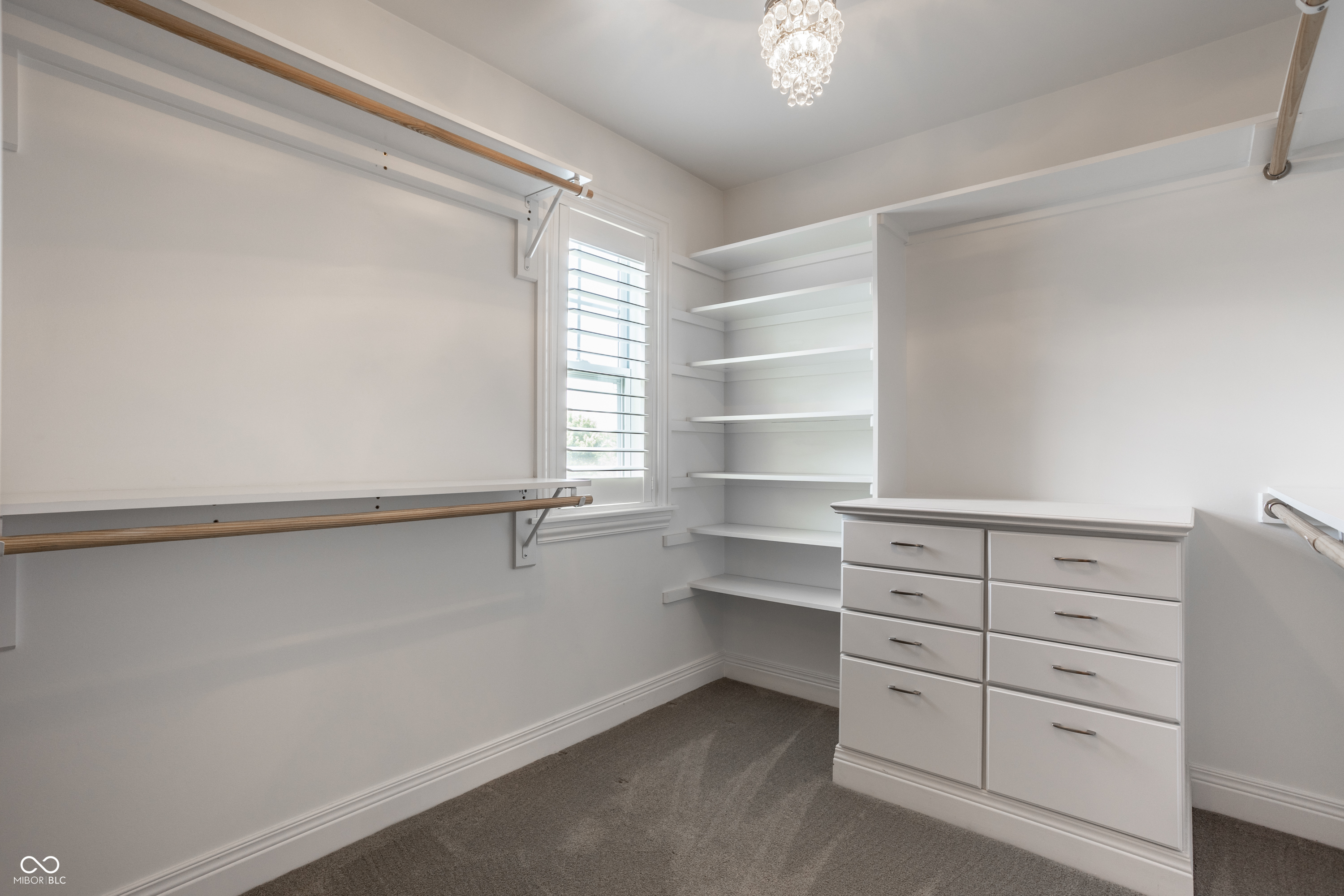 121 Wakefield Way