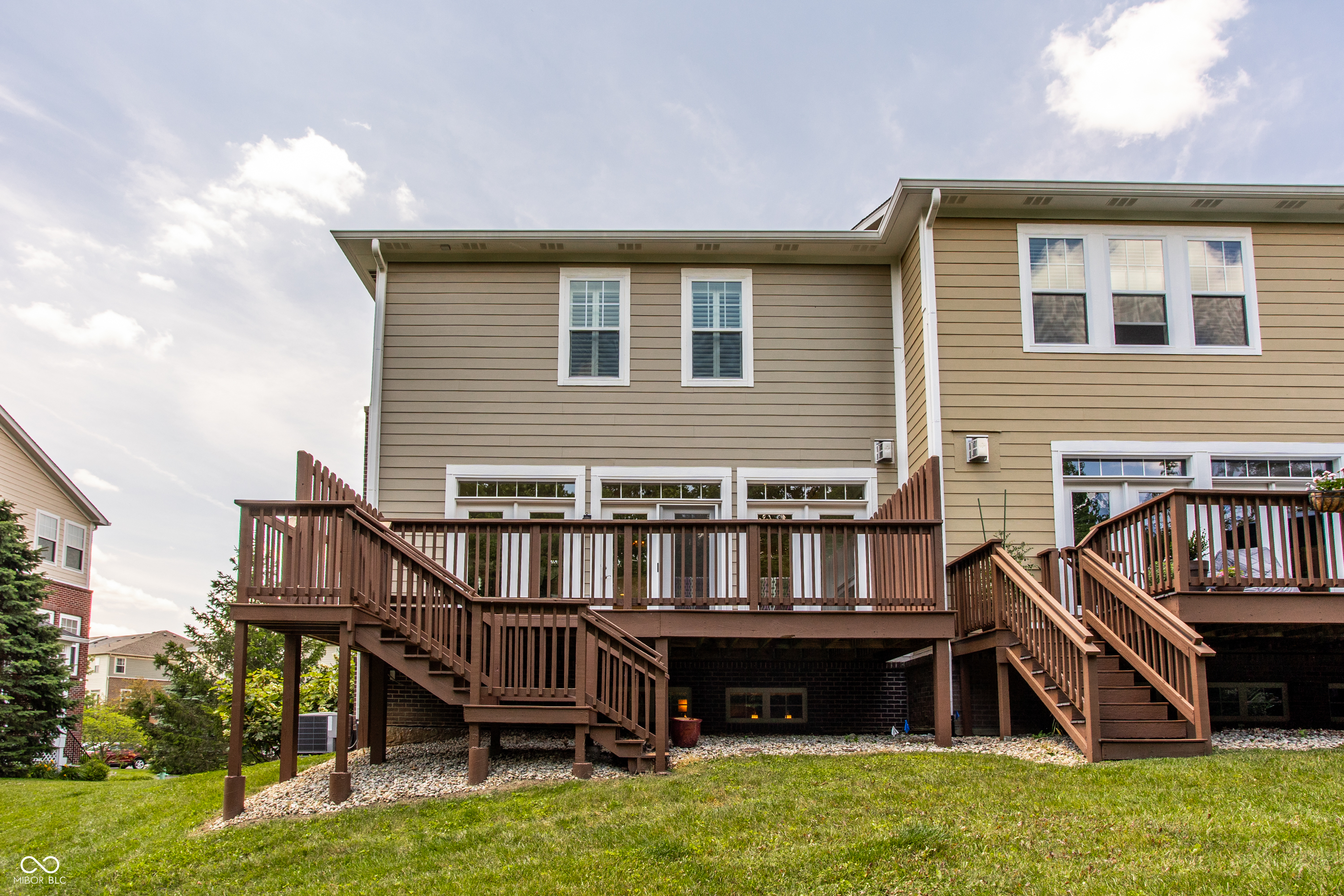 121 Wakefield Way