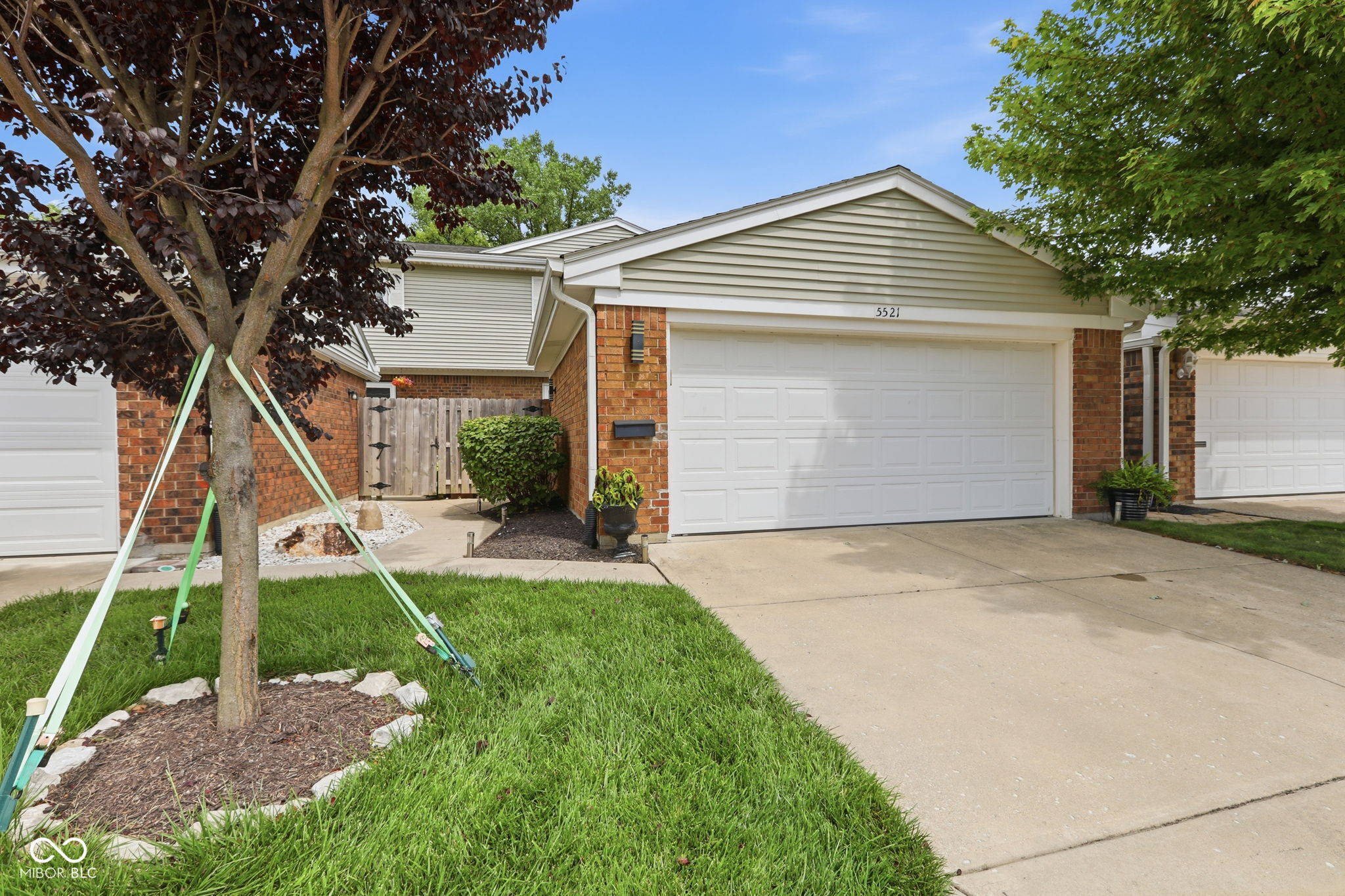 5521 Vin Rose Lane