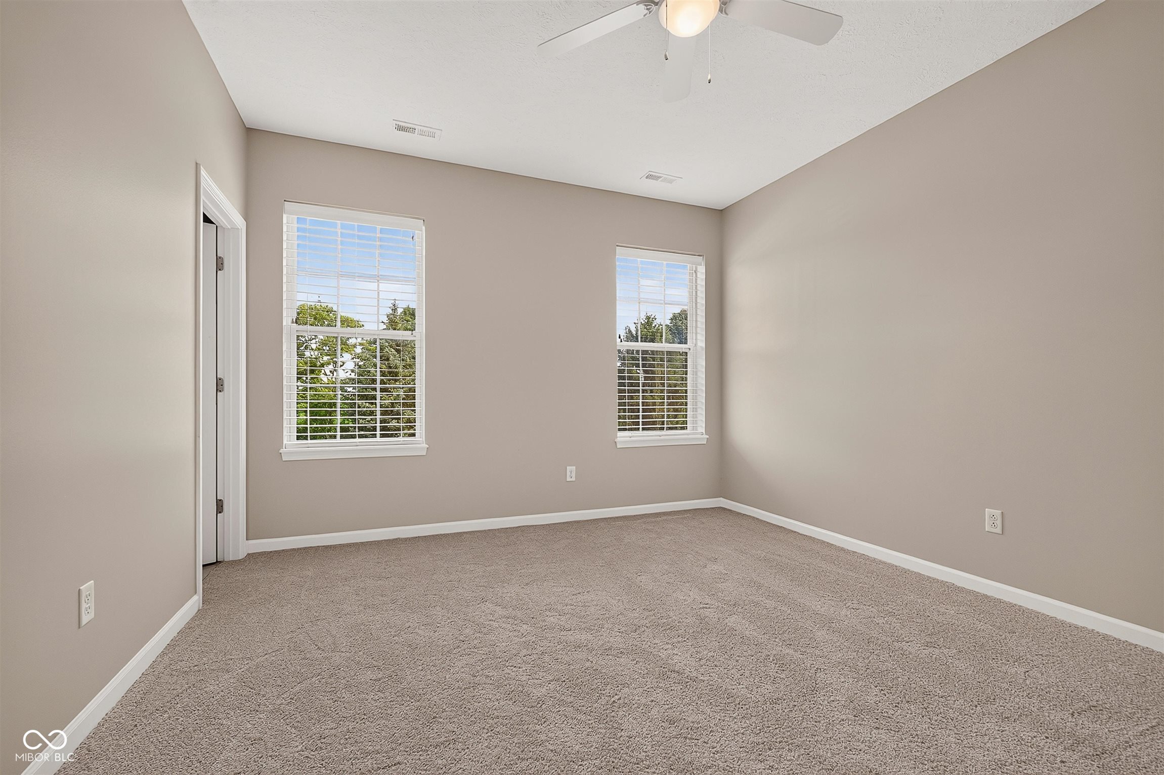 10522 Morningtide Circle