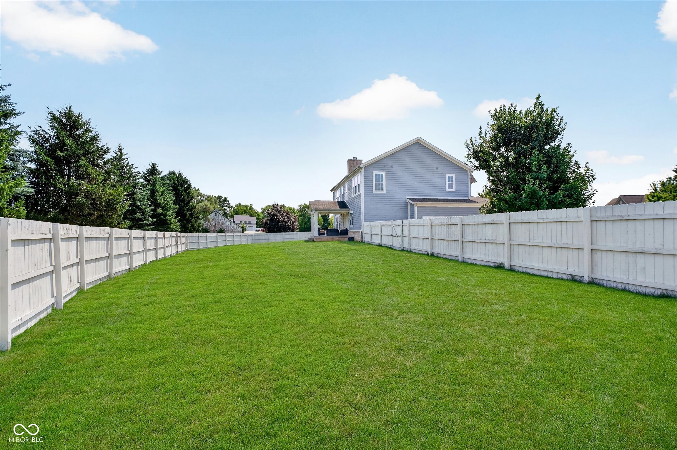 10522 Morningtide Circle