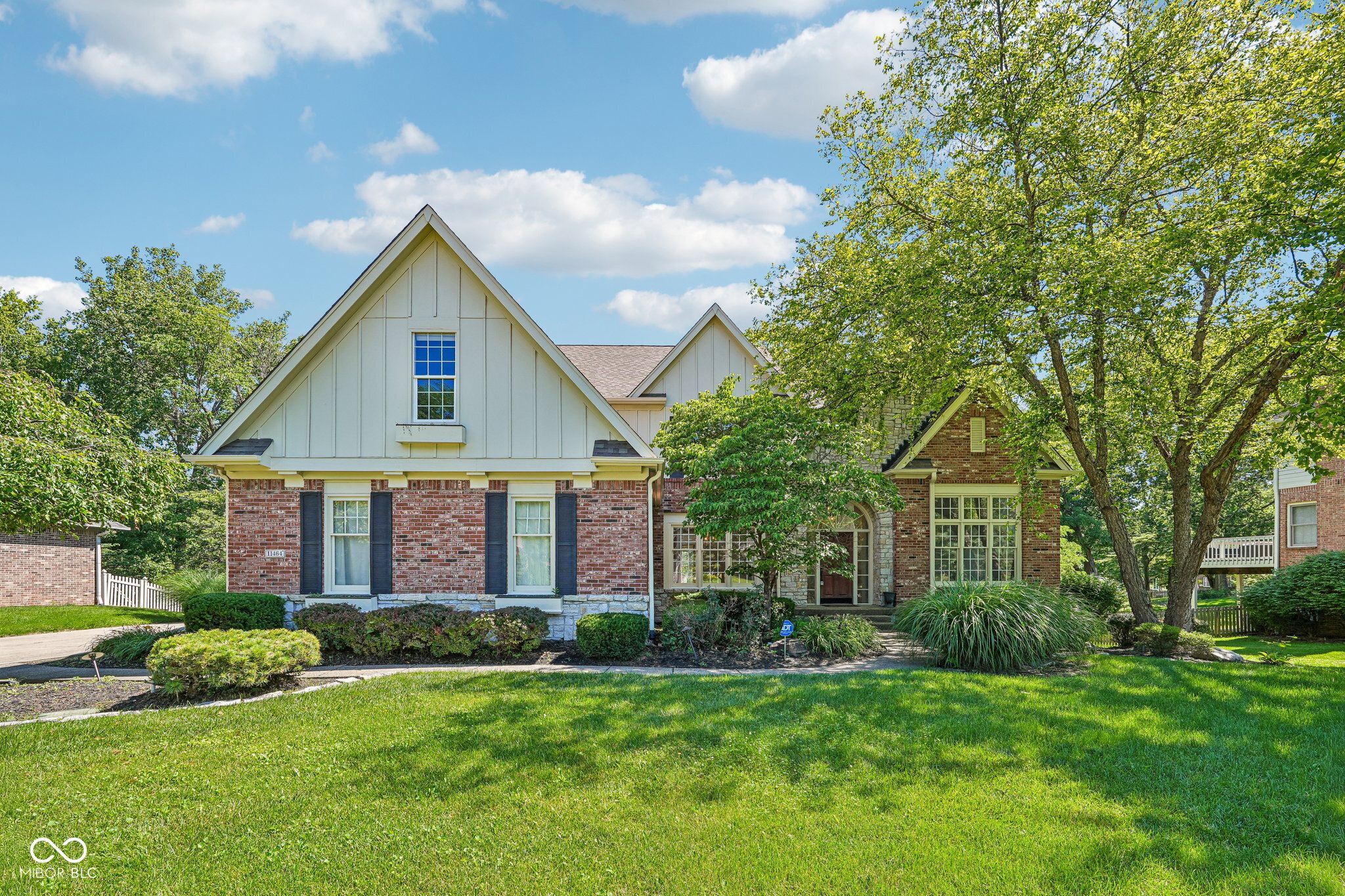 11464 Old Stone Drive