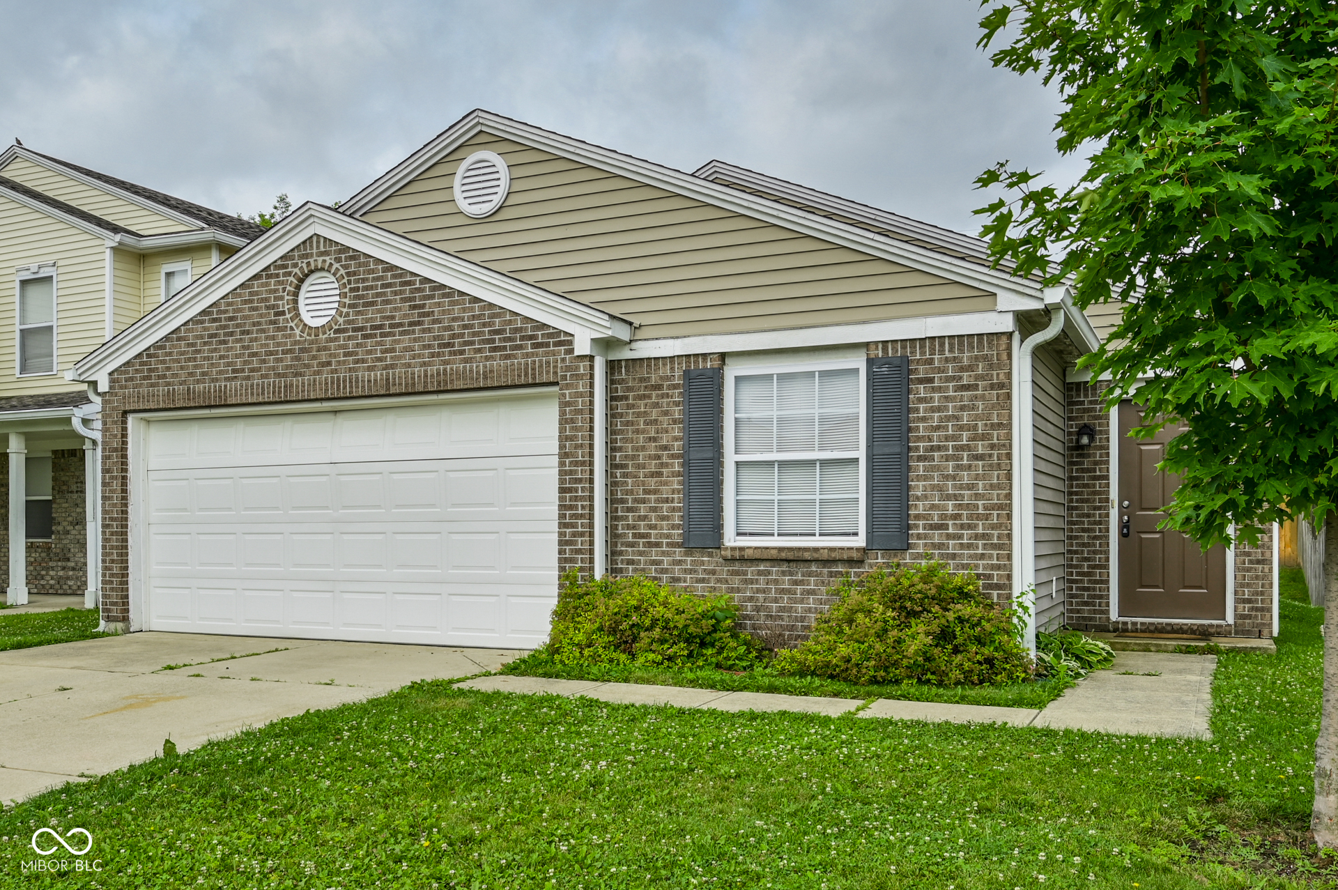 1804 Feather Reed Lane