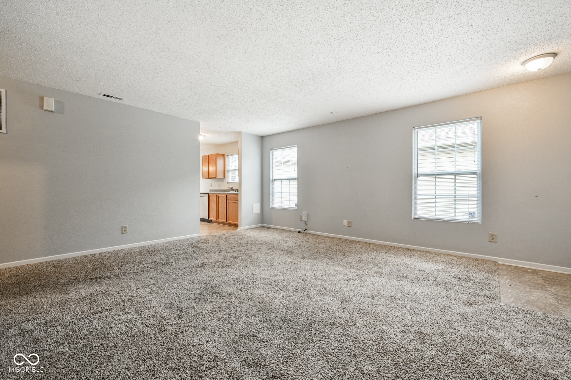 1804 Feather Reed Lane