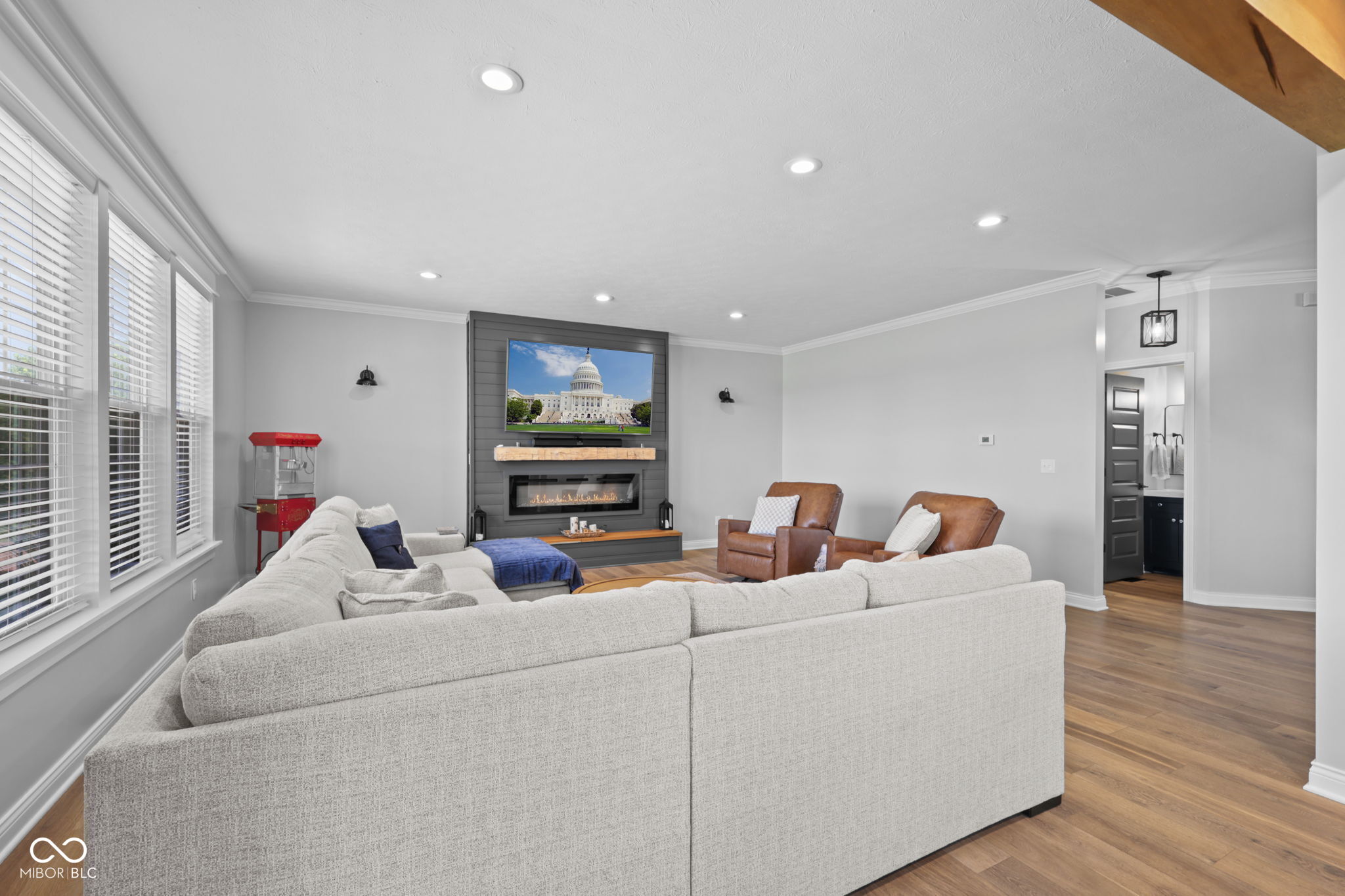 6412 Stein Road