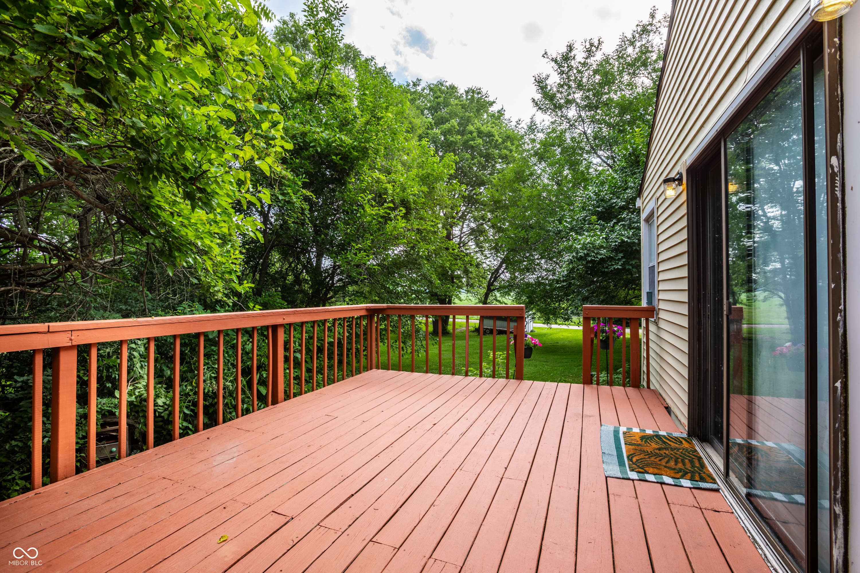 1721 E County Road 400 S